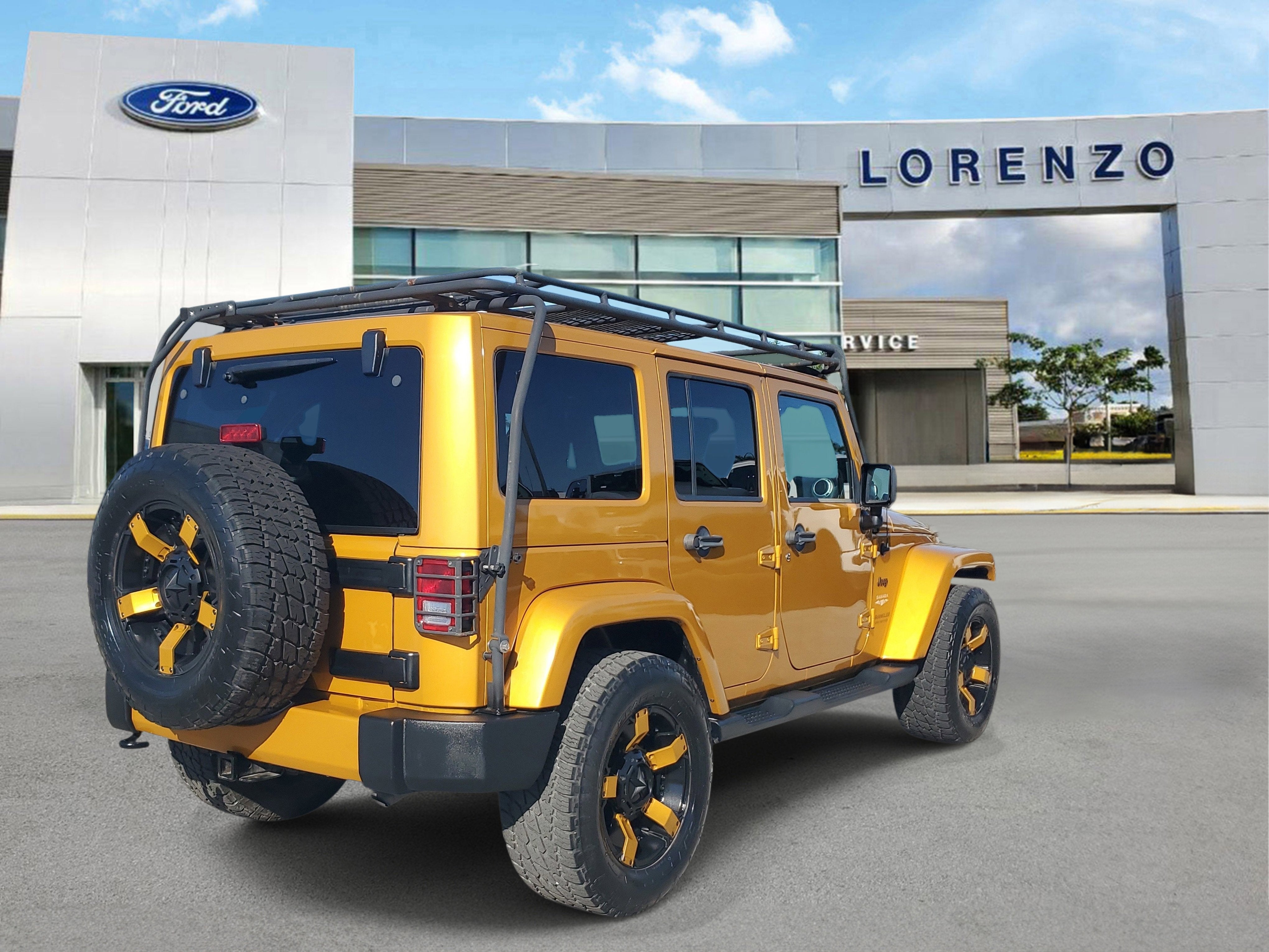 2014 Jeep Wrangler Unlimited Sahara 4WD