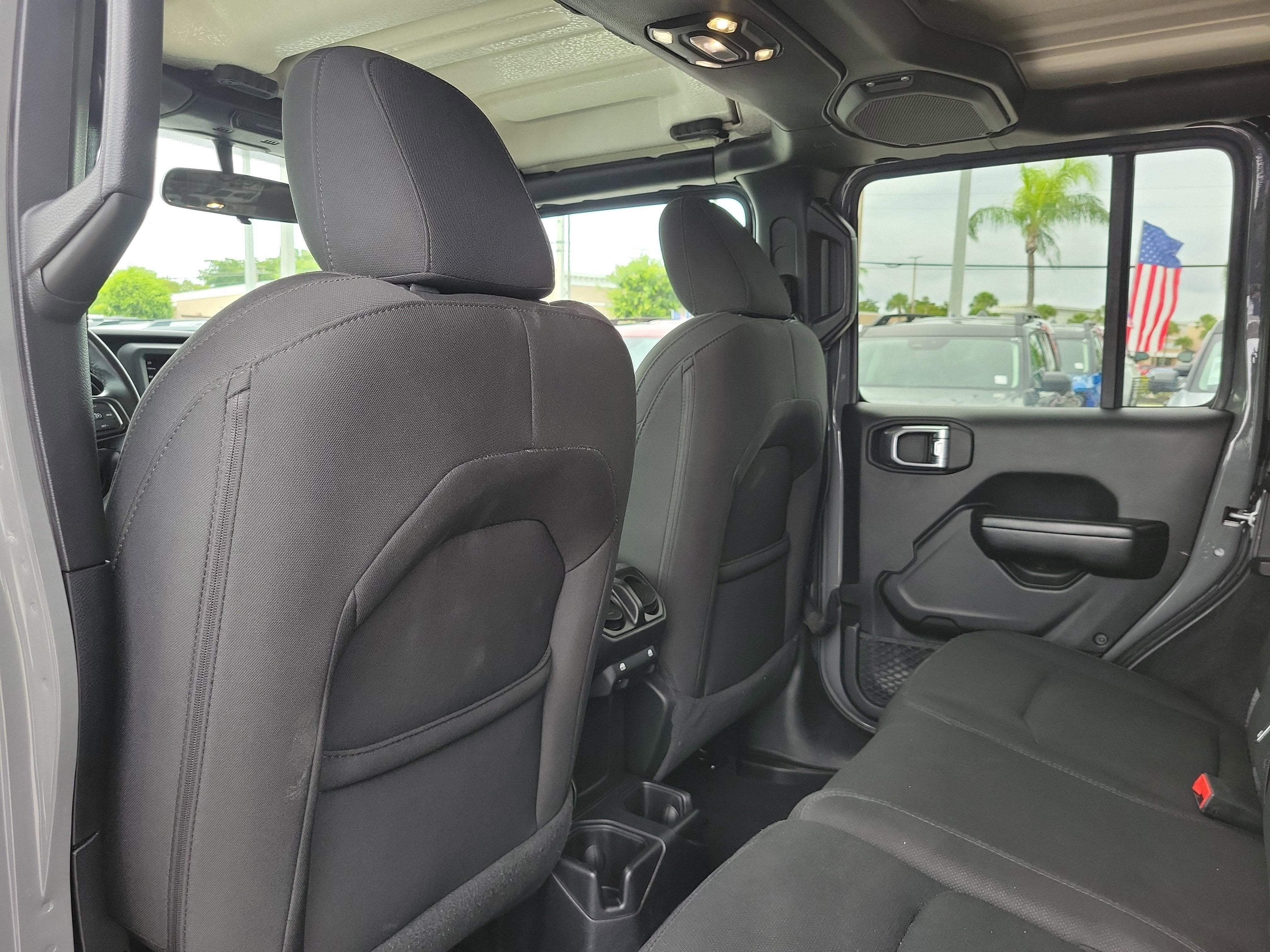 2020 Jeep Wrangler Unlimited Willys 4WD Diesel