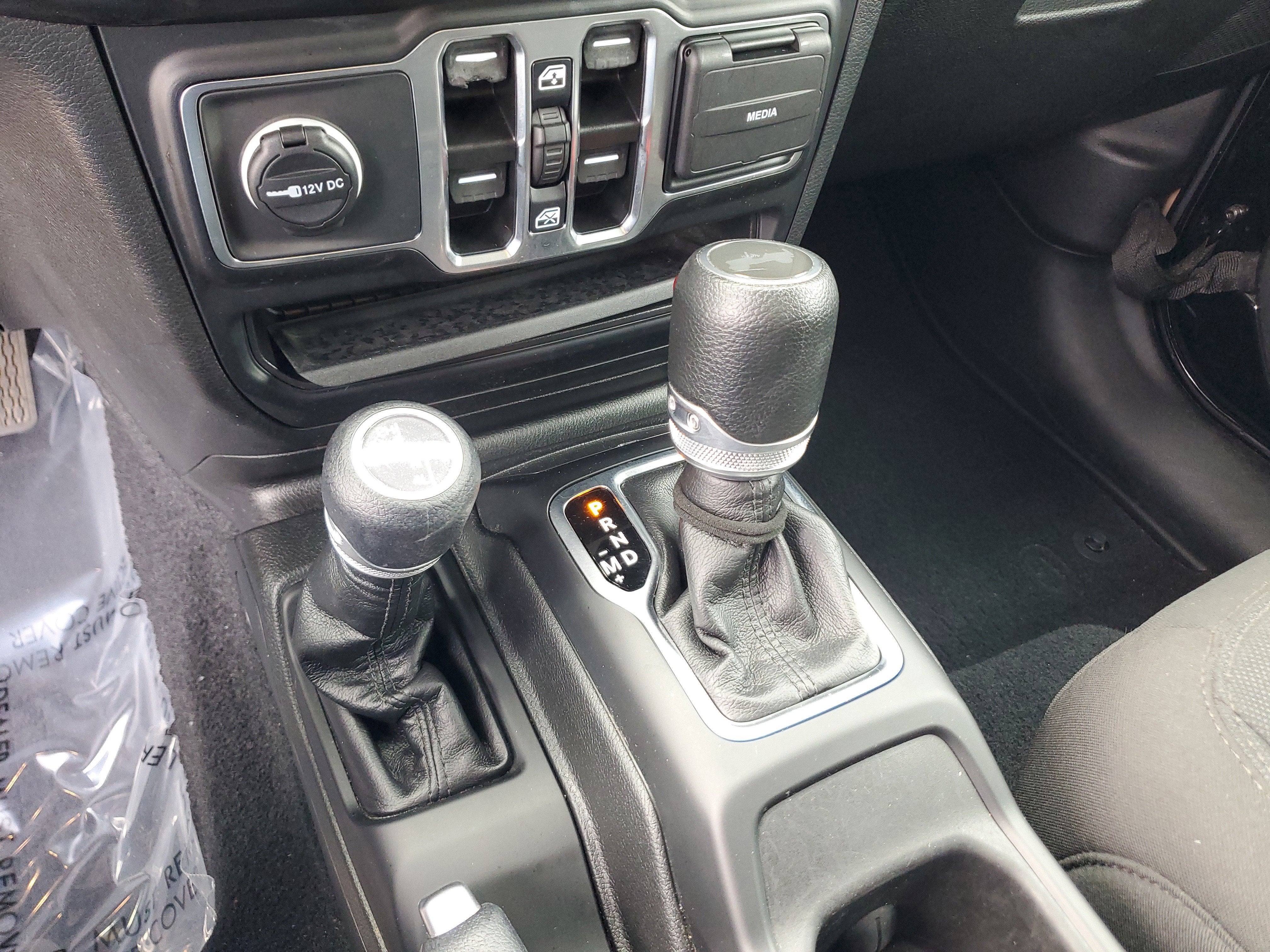 2023 Jeep Wrangler Sport Altitude 4WD