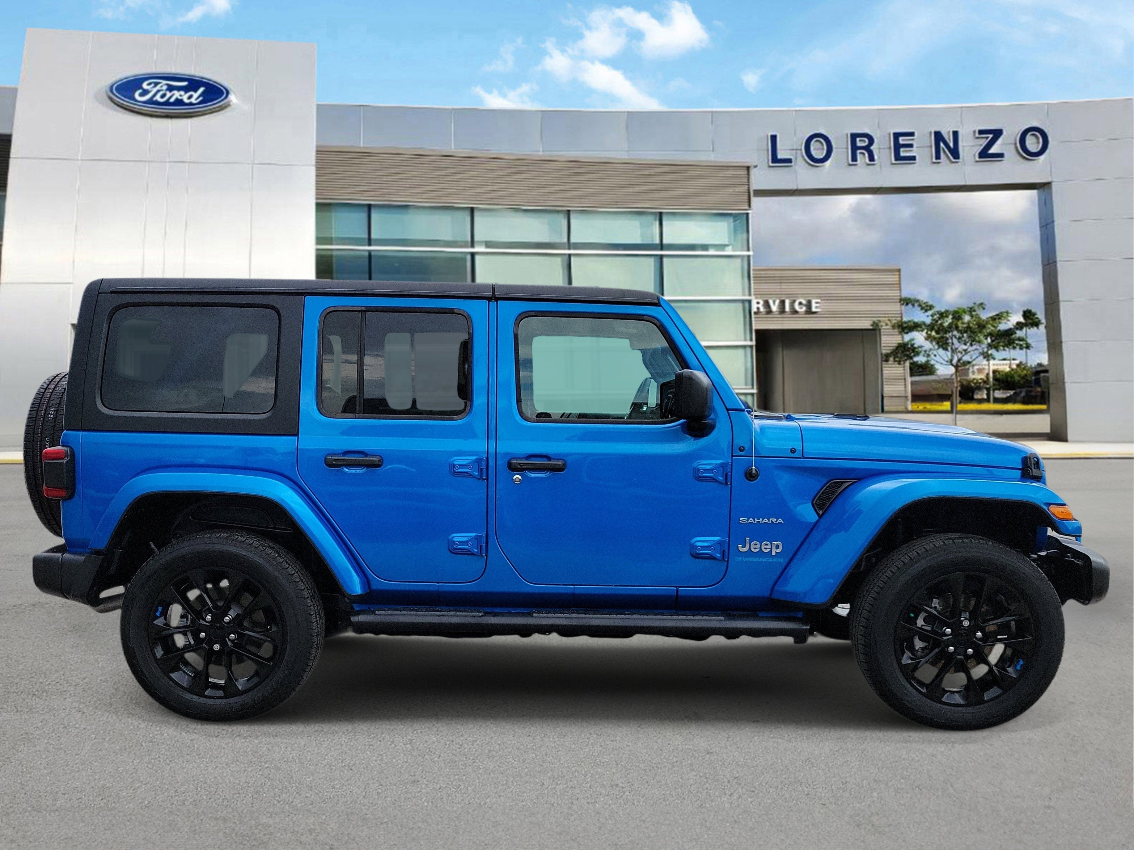 2023 Jeep Wrangler 4xe Sahara 4WD