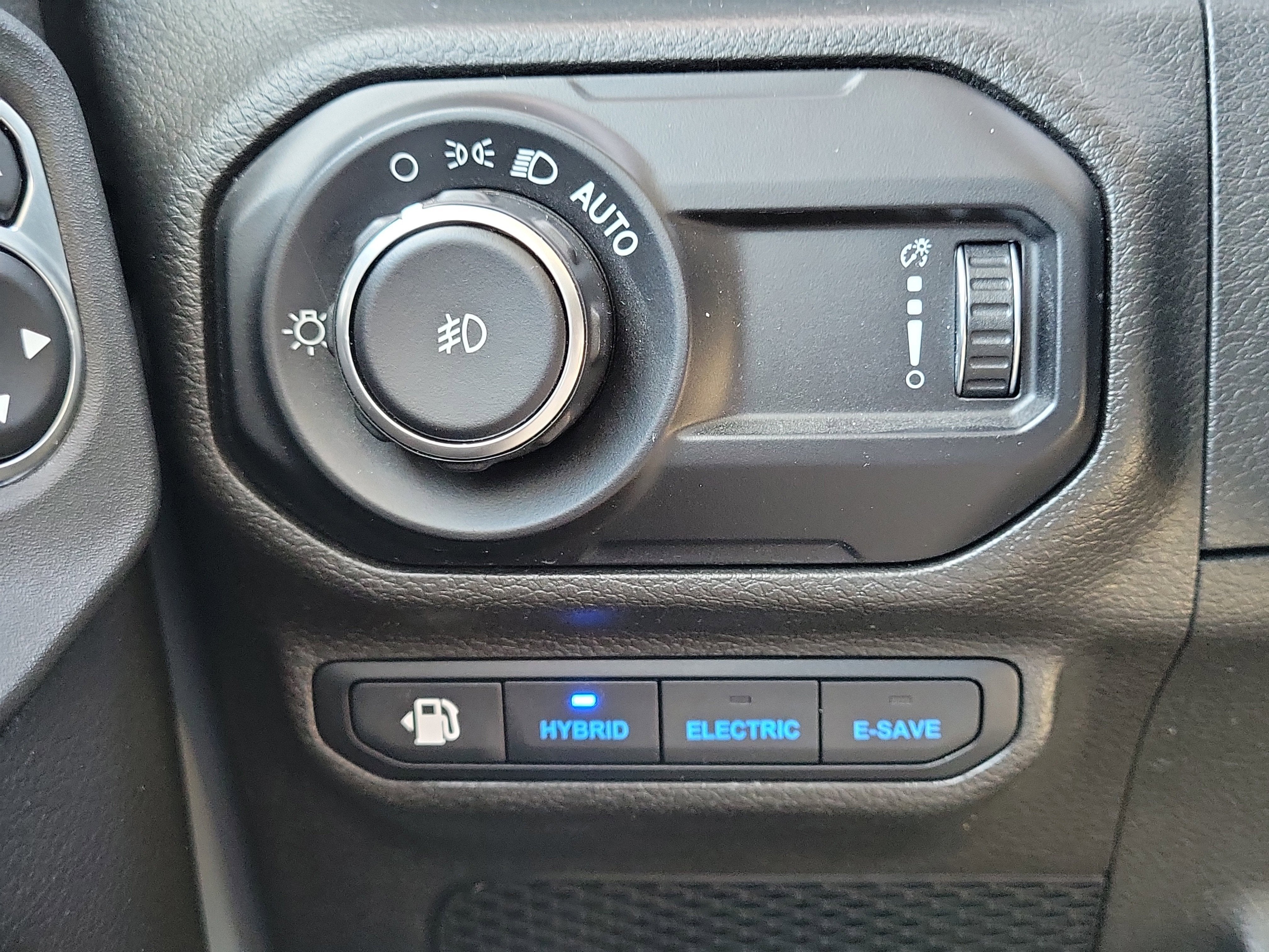 2023 Jeep Wrangler 4xe Sahara 4WD