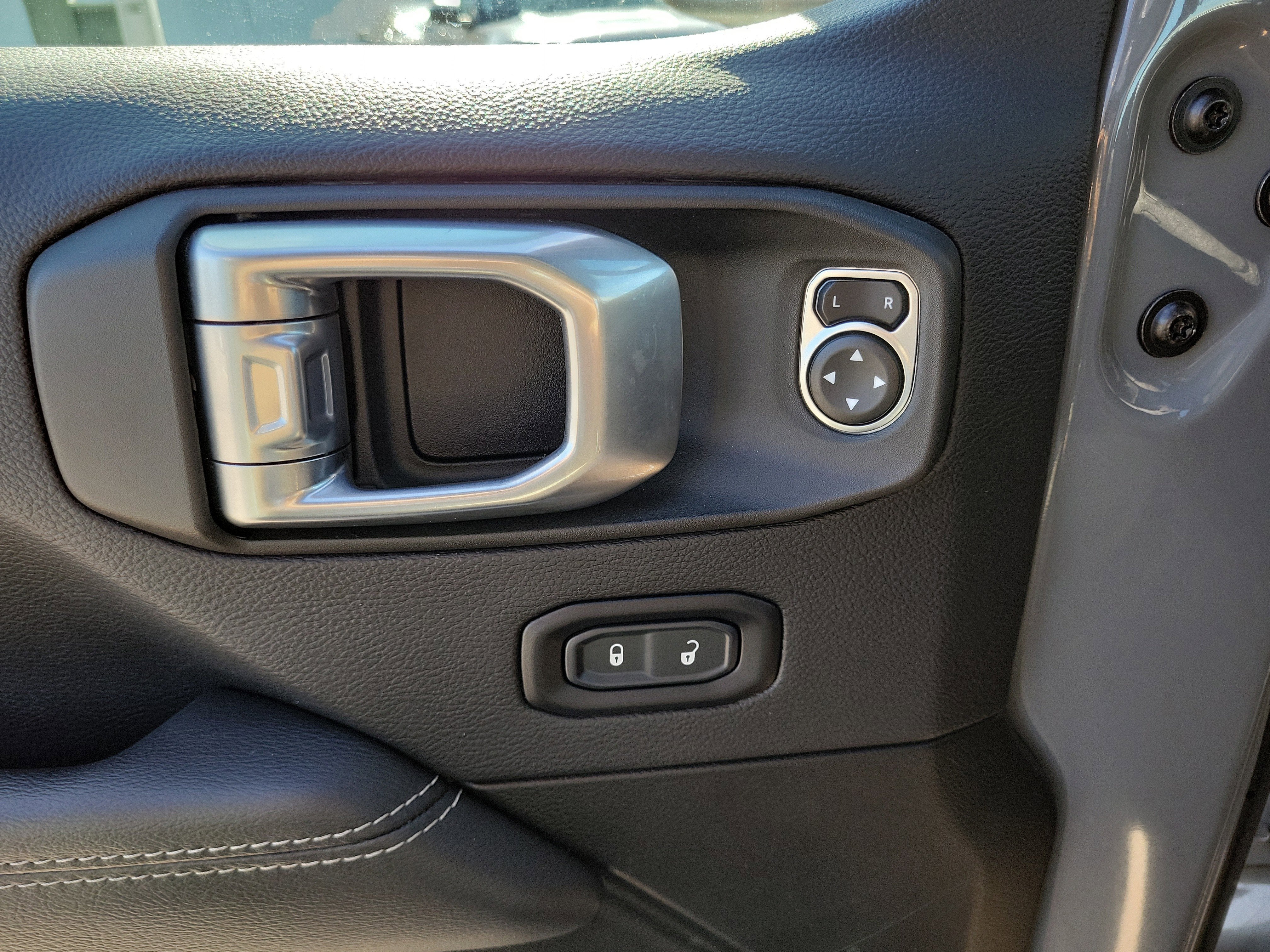 2023 Jeep Wrangler 4xe Sahara 4WD