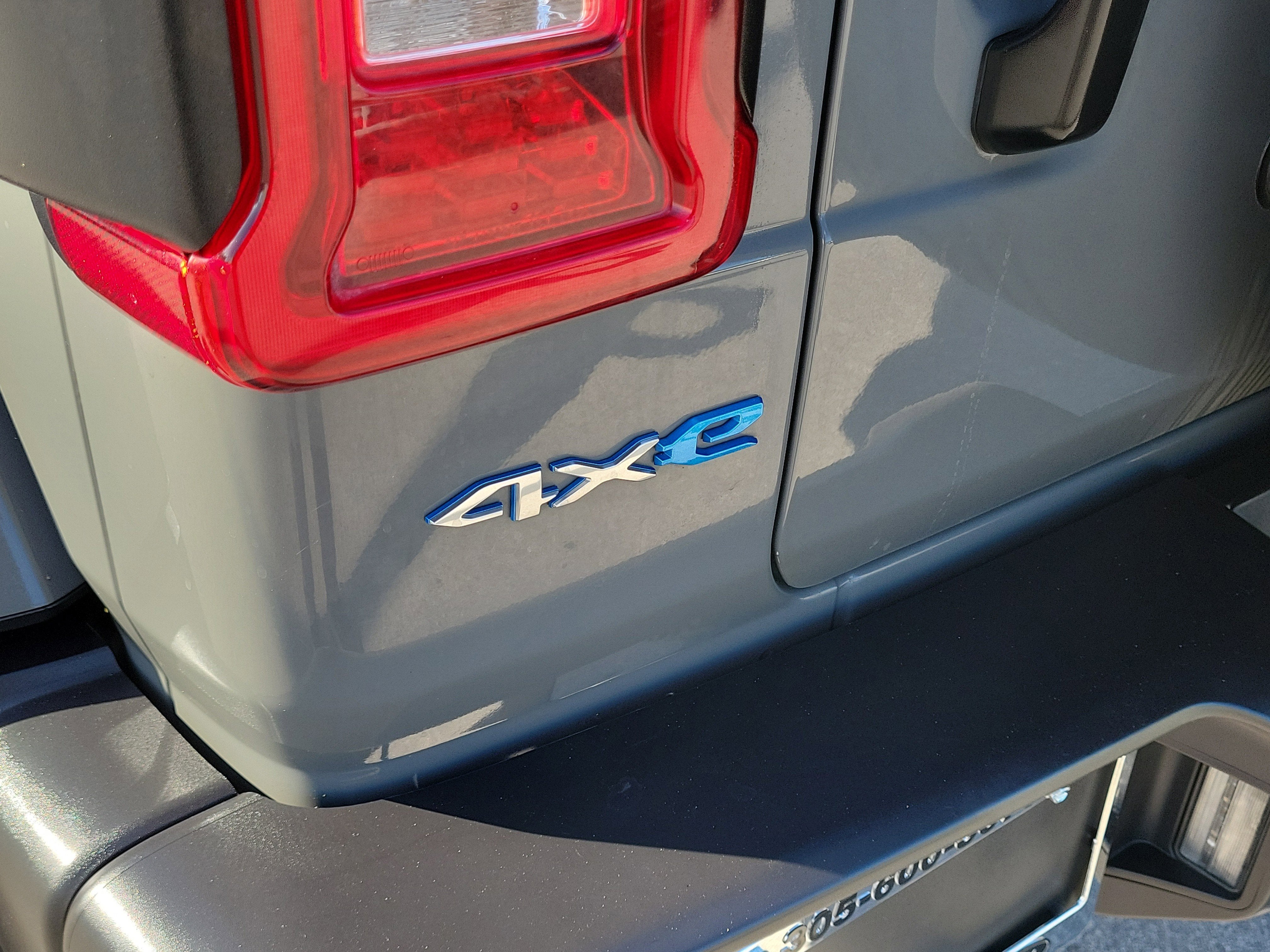 2023 Jeep Wrangler 4xe Sahara 4WD