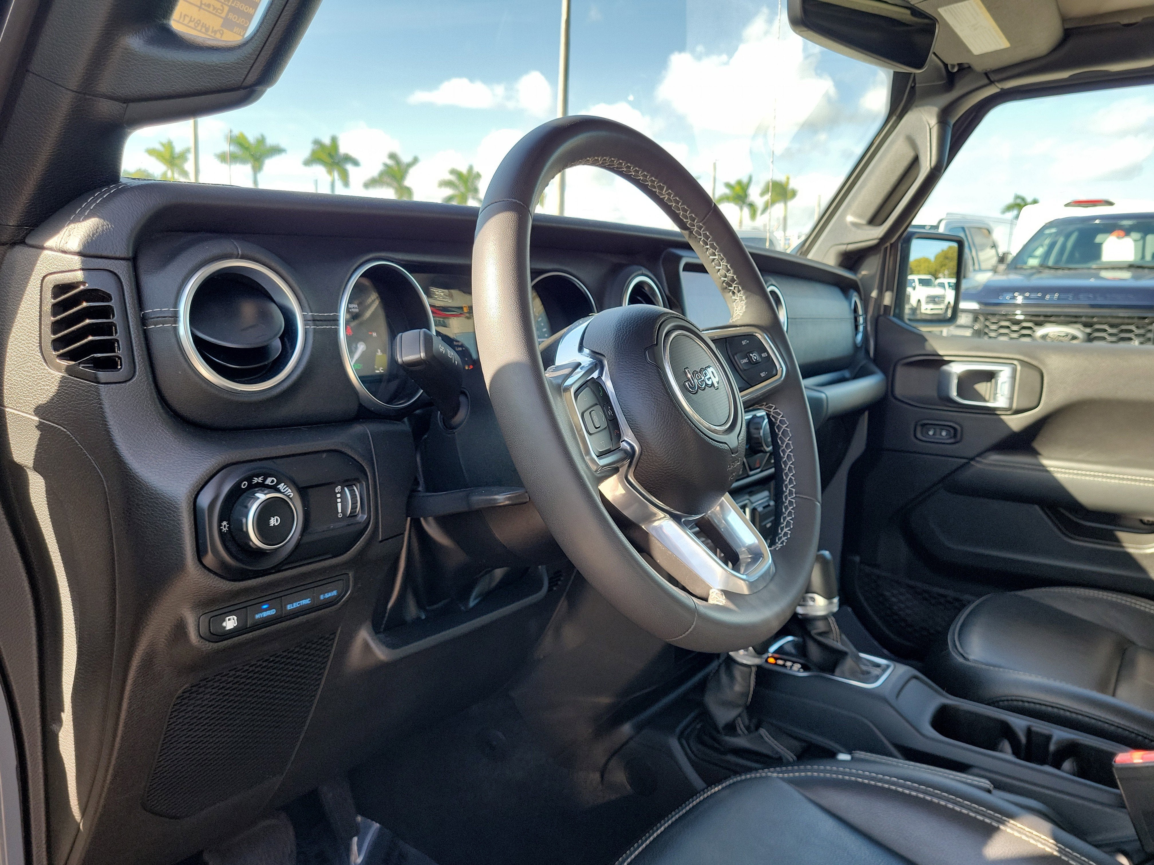 2023 Jeep Wrangler 4xe Sahara 4WD