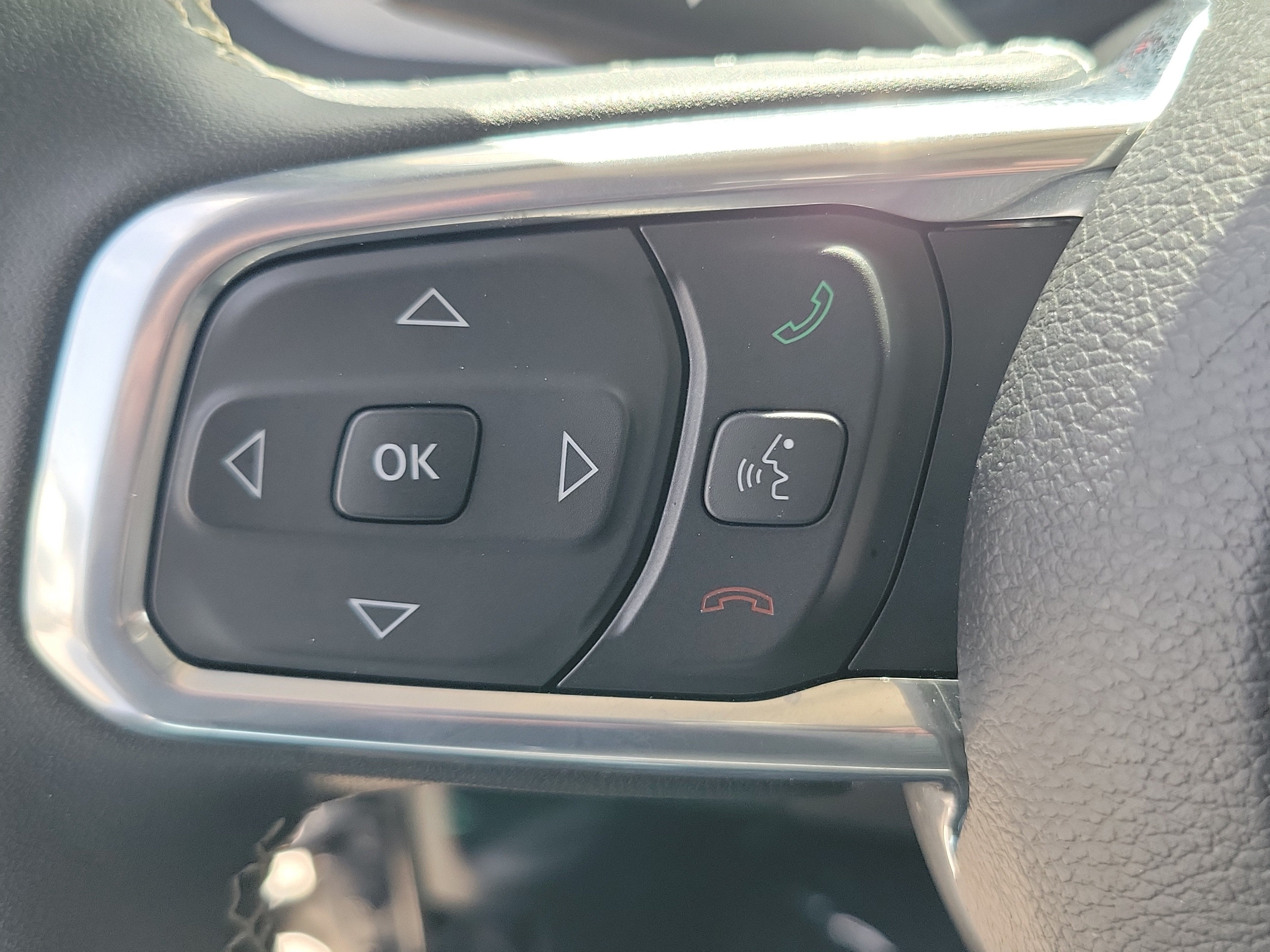 2025 Jeep Wrangler Sahara 4WD