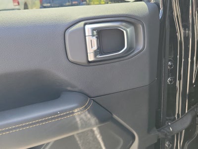 2025 Jeep Wrangler Sahara 4WD