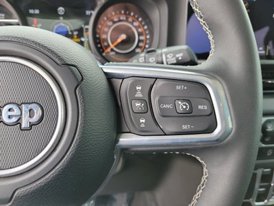 2025 Jeep Wrangler Sahara 4WD