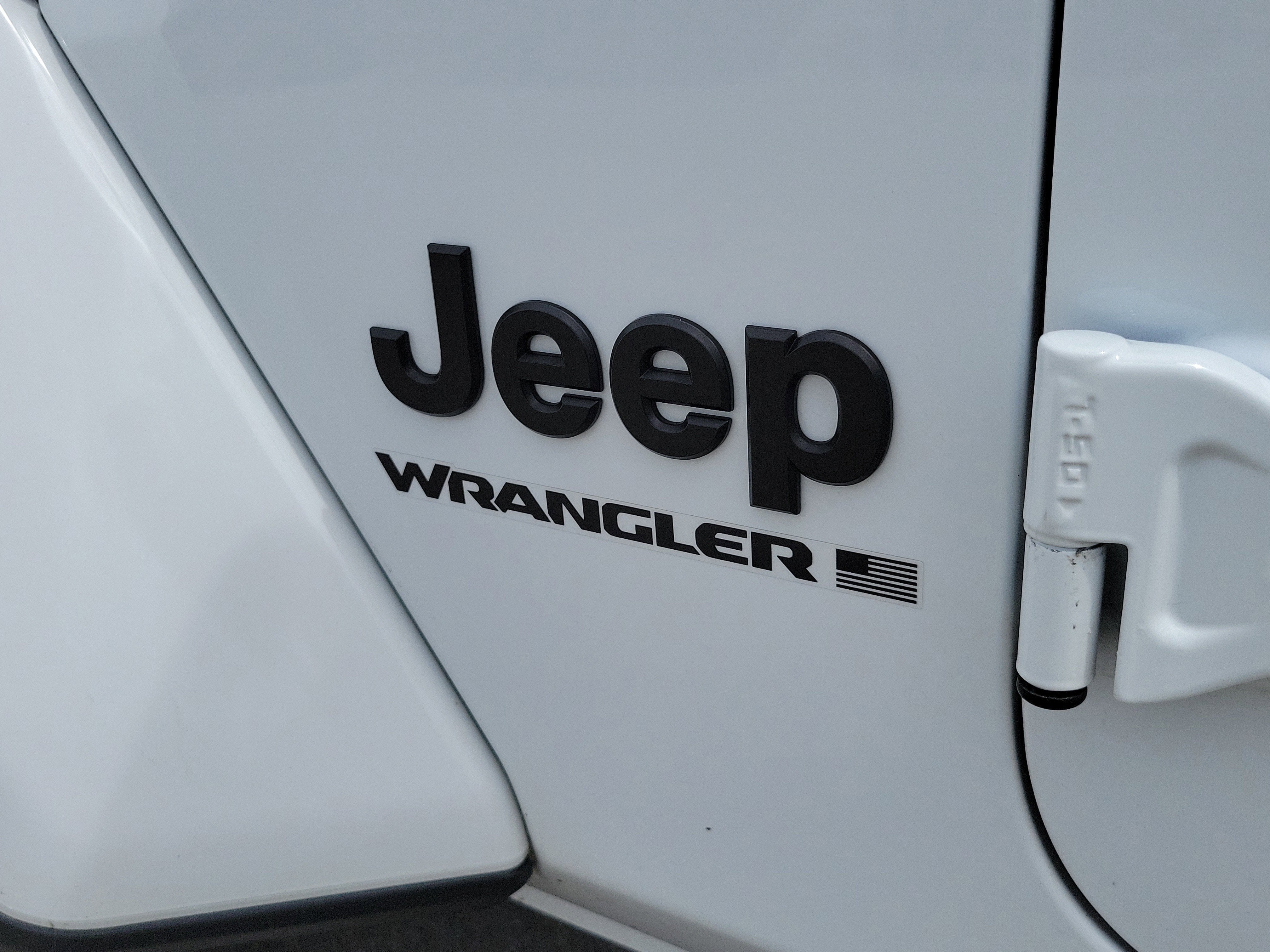2025 Jeep Wrangler Sahara 4WD