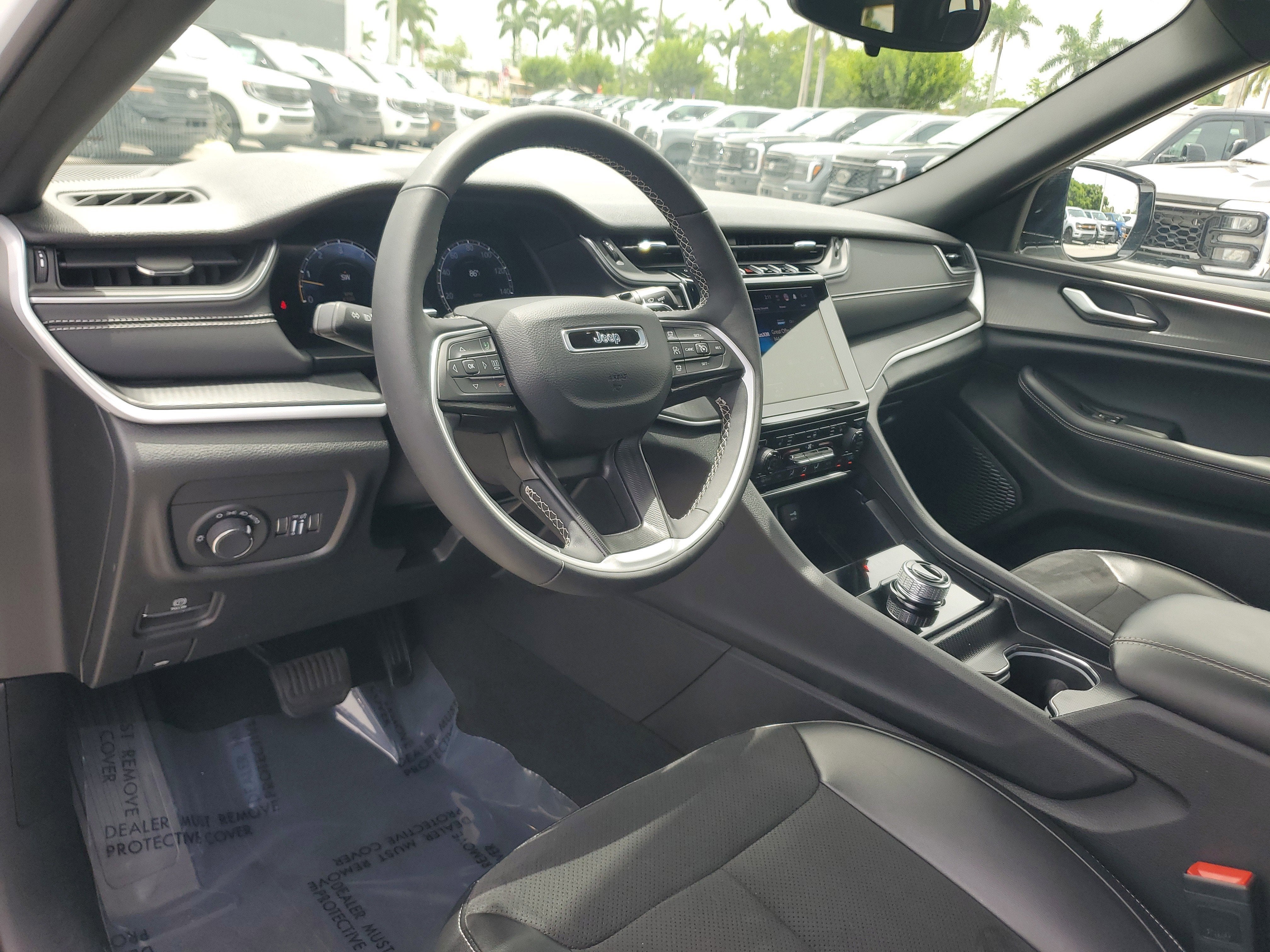 2024 Jeep Grand Cherokee L Altitude X 4WD