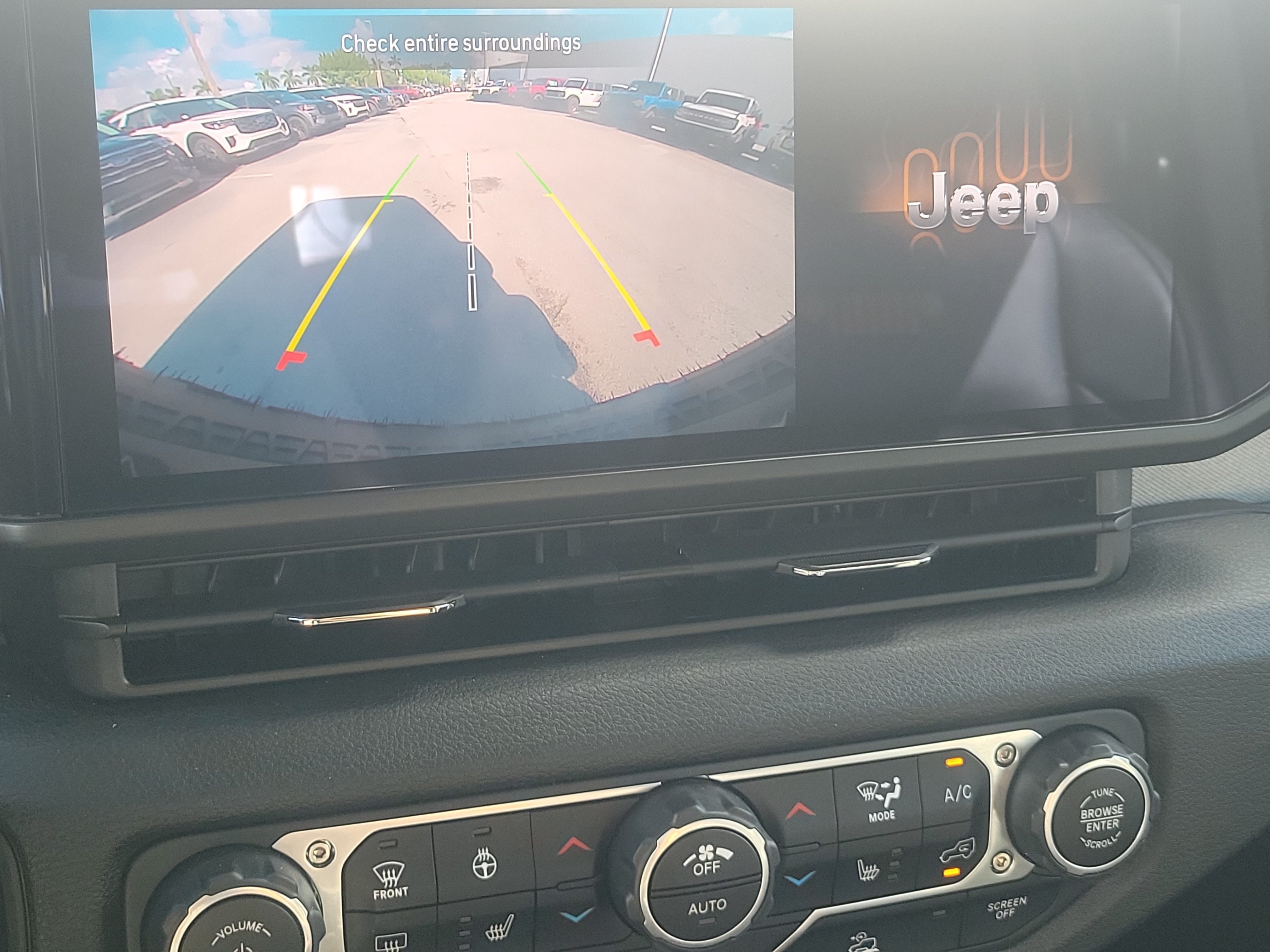2025 Jeep Wrangler 4xe Willys