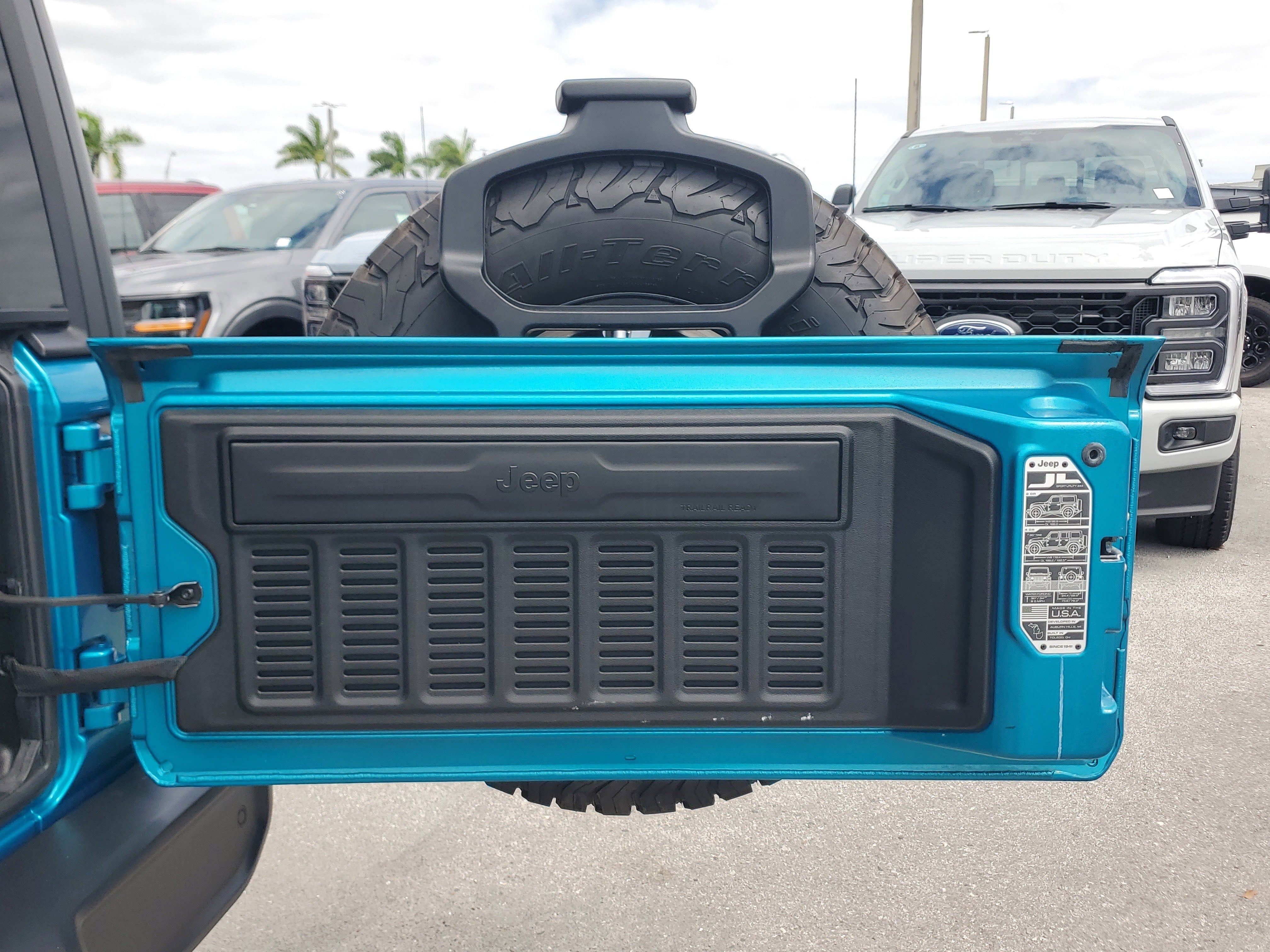 2024 Jeep Wrangler 4xe Willys 4WD