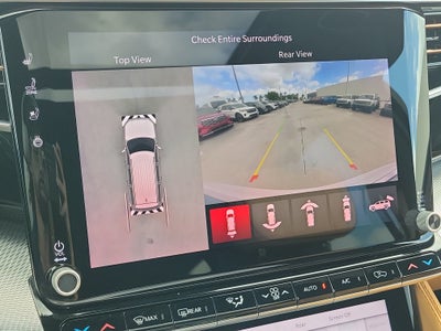 2023 Jeep Grand Wagoneer L Series III 4WD