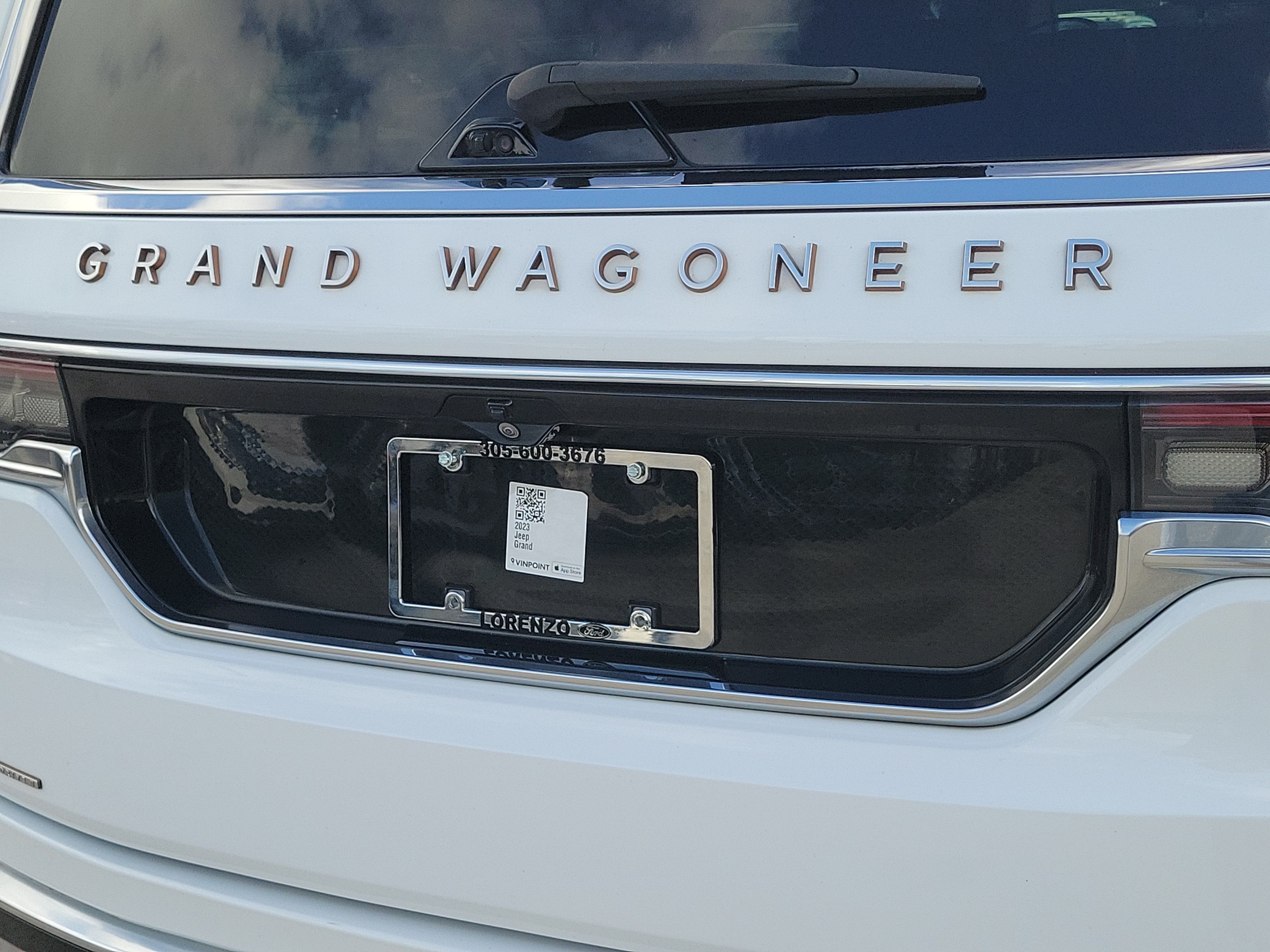 2023 Jeep Grand Wagoneer L Series III 4WD