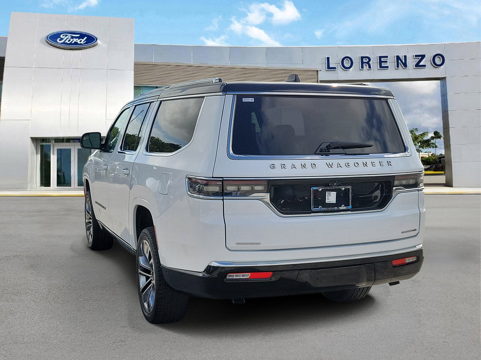 2023 Jeep Grand Wagoneer L Series III 4WD