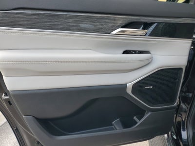 2022 Jeep Wagoneer Series III