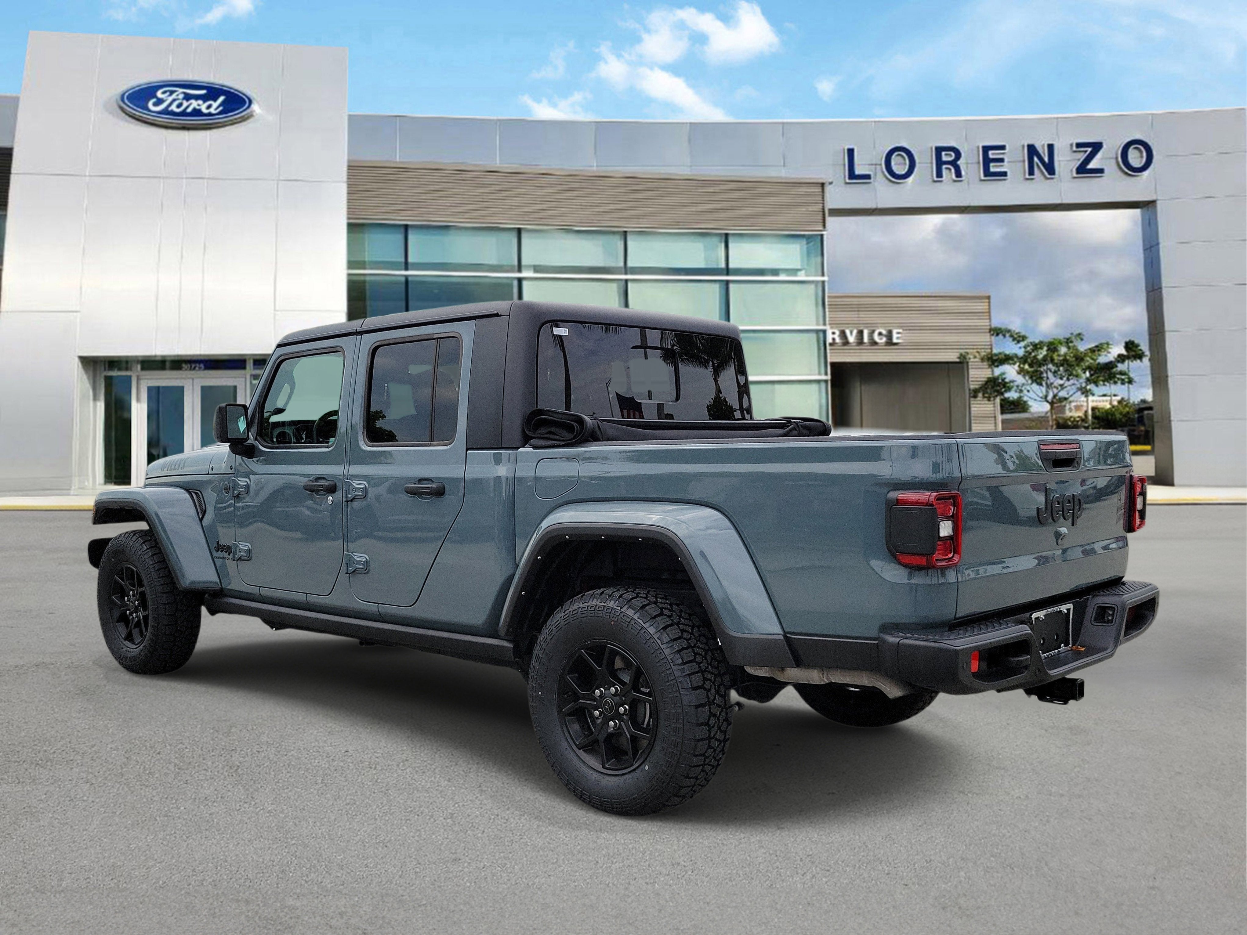 2024 Jeep Gladiator Willys 4WD