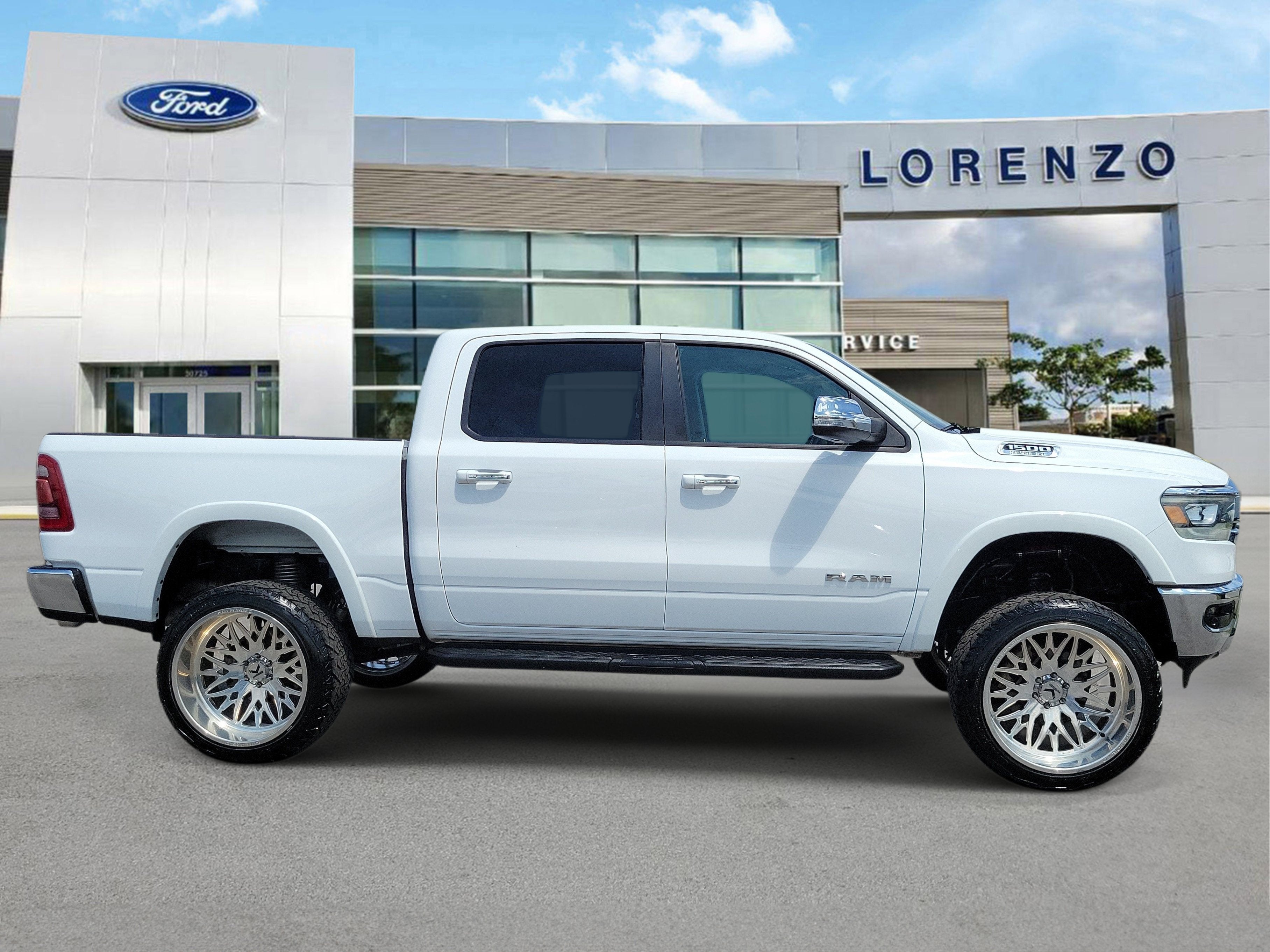 2022 RAM 1500 Laramie 4WD