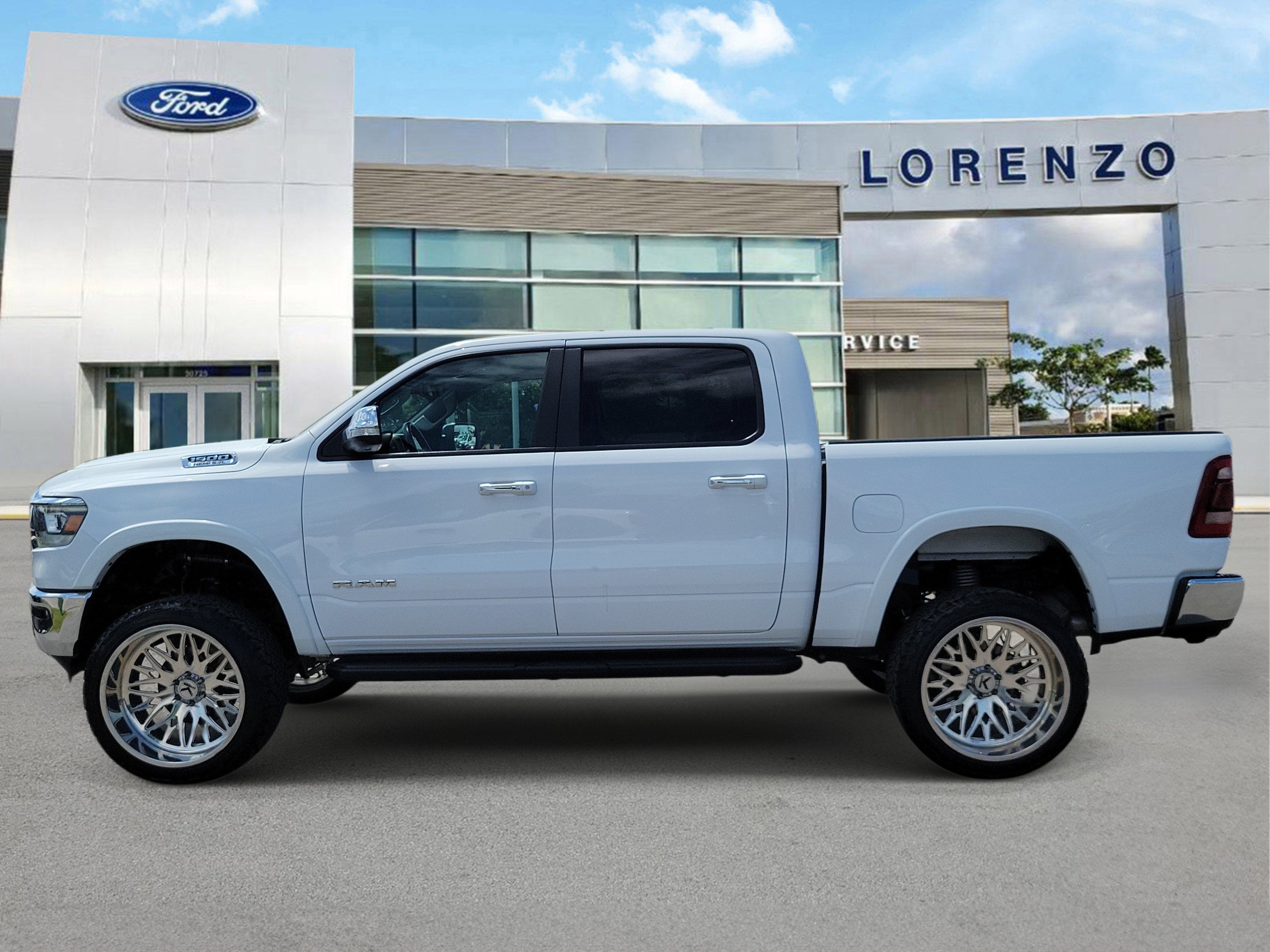 2022 RAM 1500 Laramie 4WD