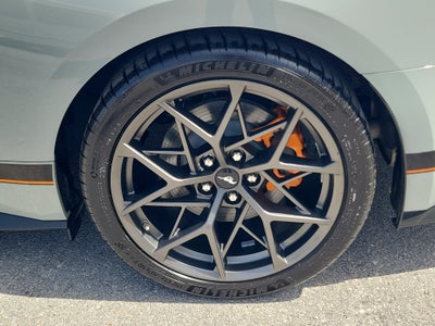 2022 Ford Mustang Mach 1