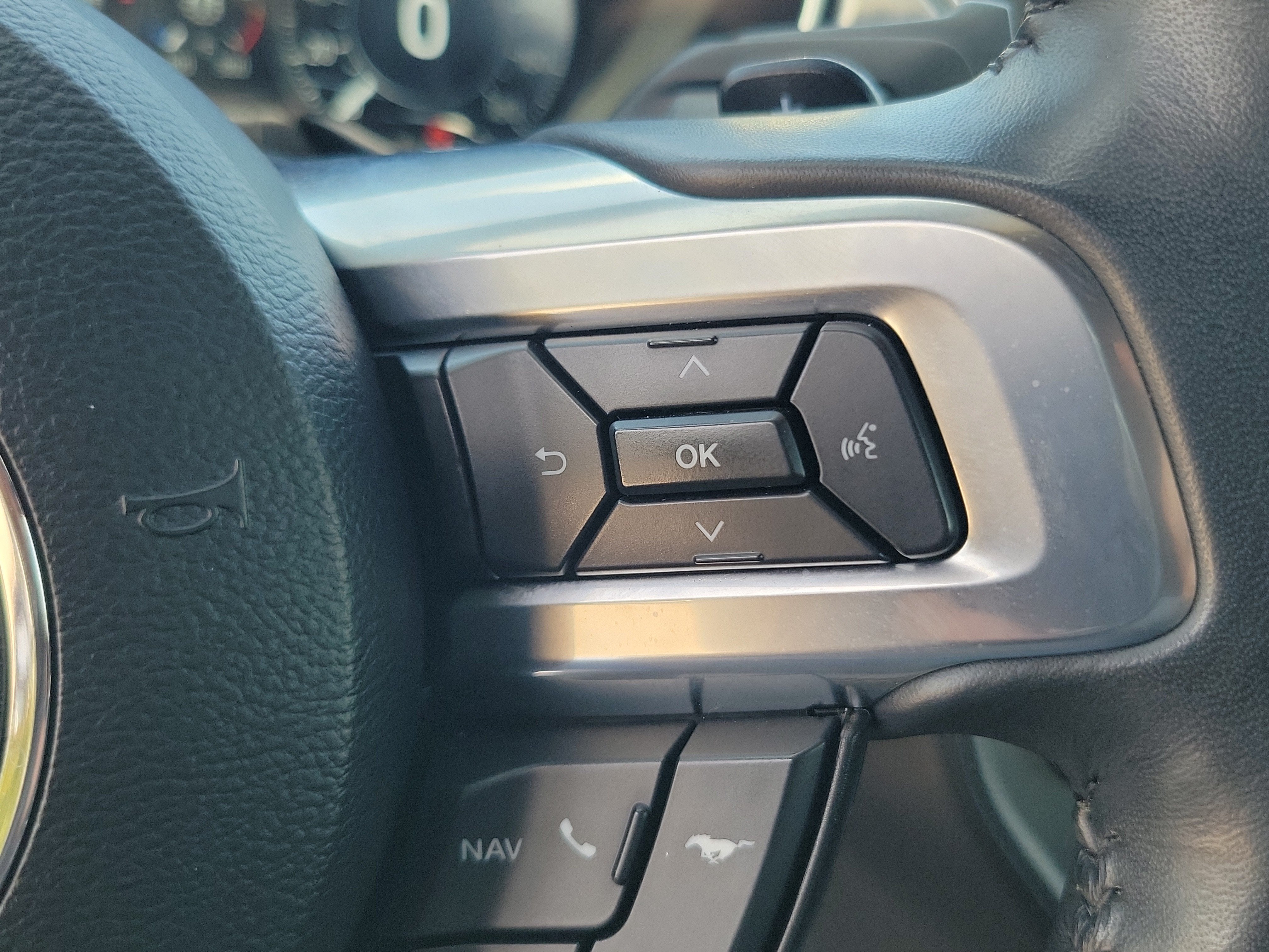 2022 Ford Mustang Mach 1