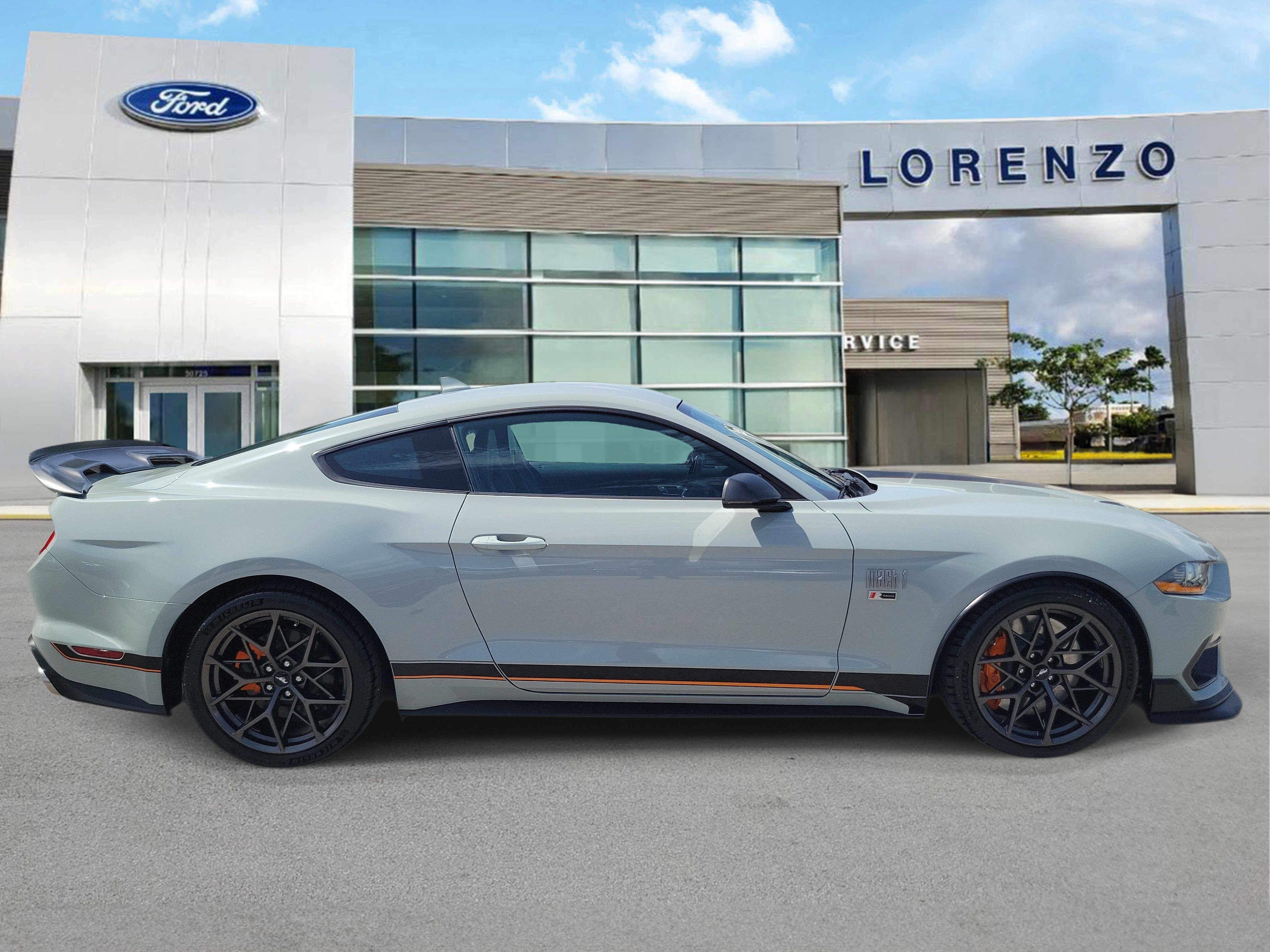 2022 Ford Mustang Mach 1