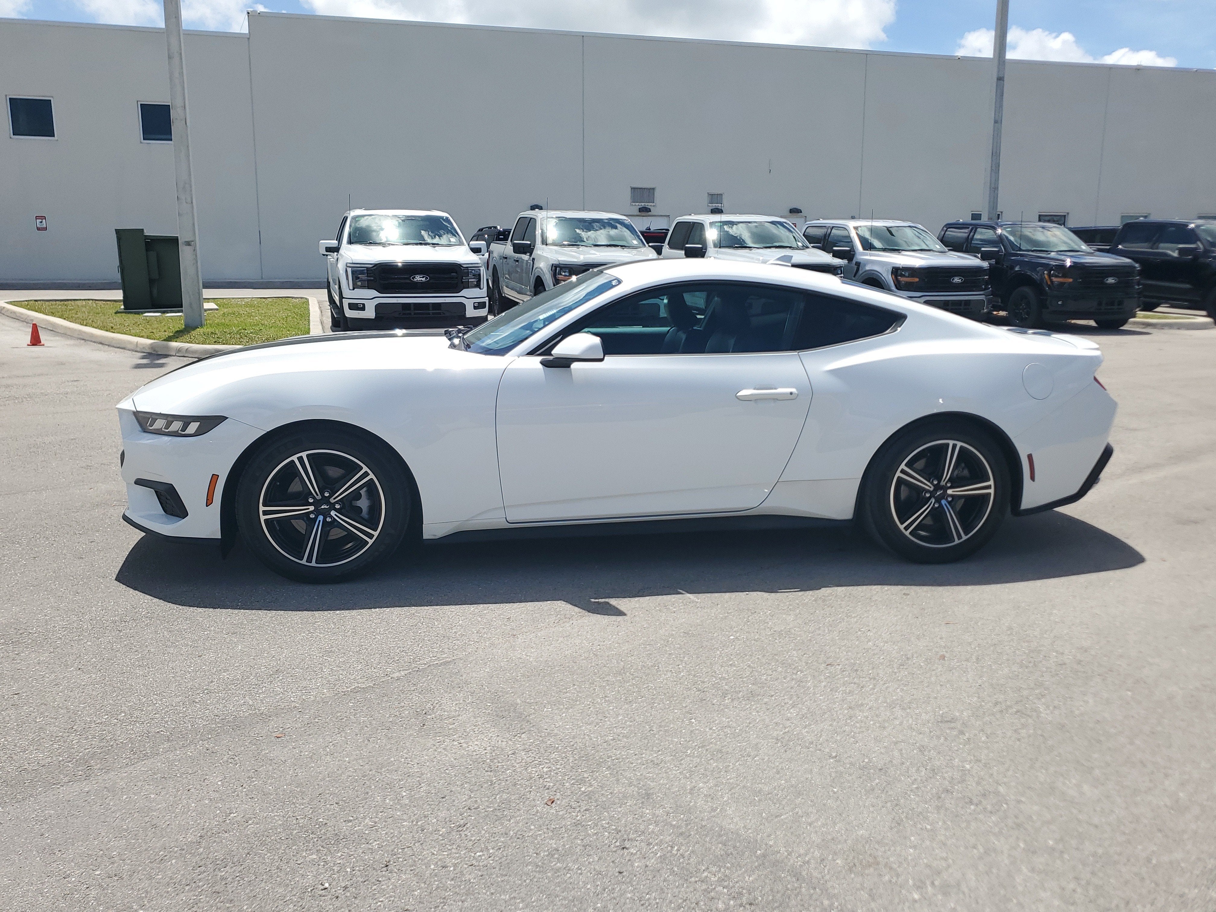2024 Ford Mustang EcoBoost Premium