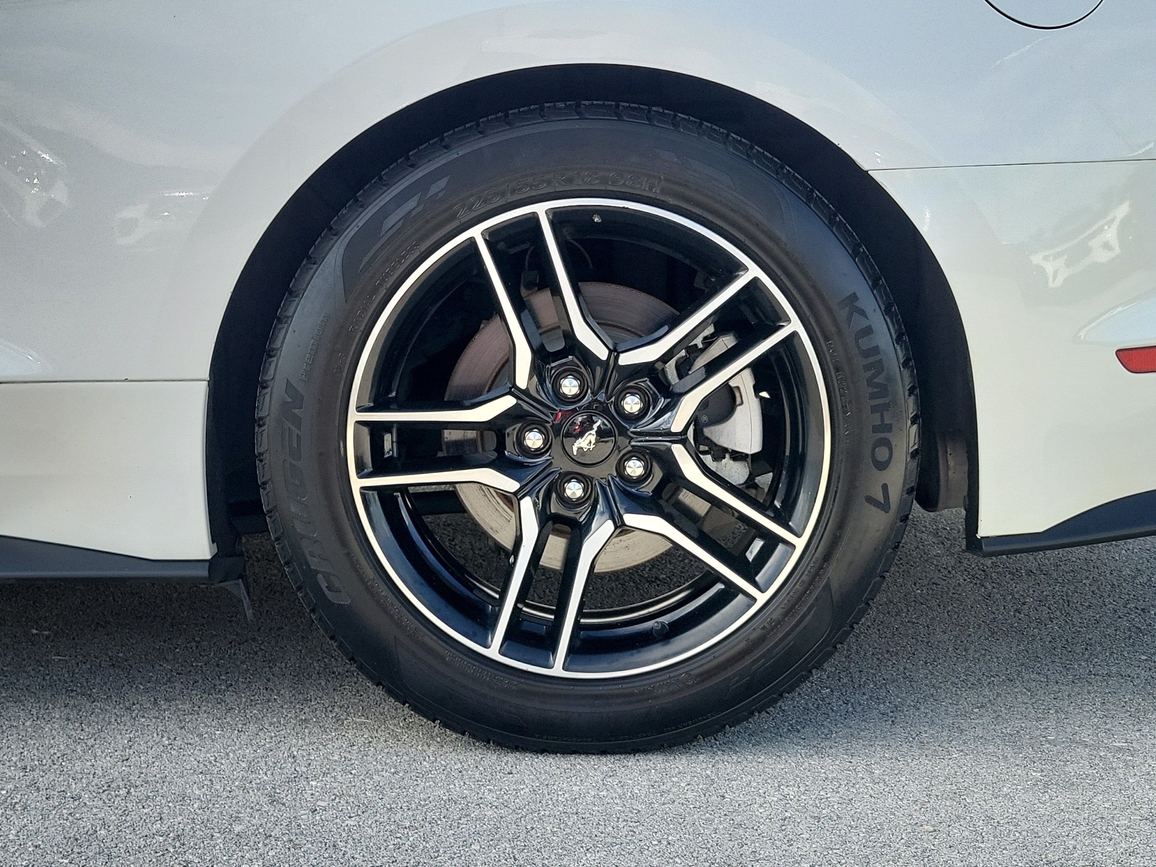 2022 Ford Mustang EcoBoost Premium