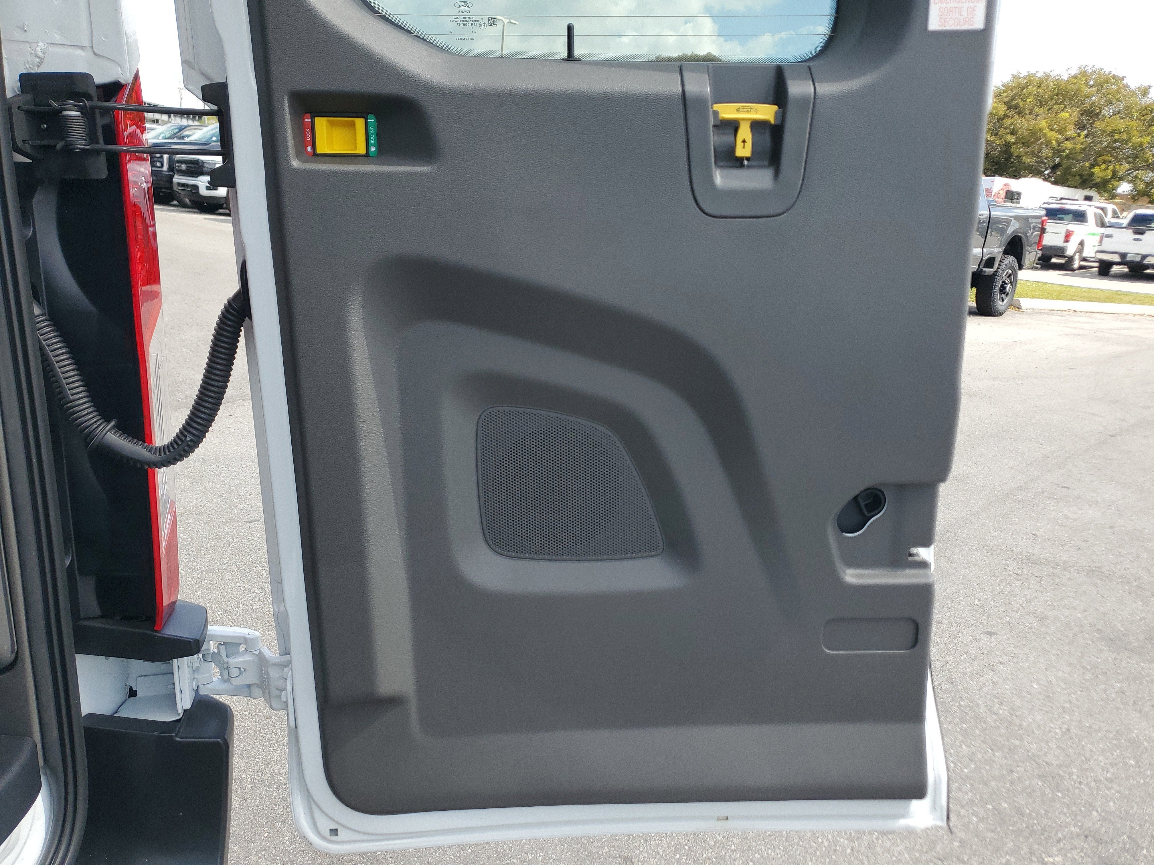 2025 Ford Transit Passenger Wagon XL