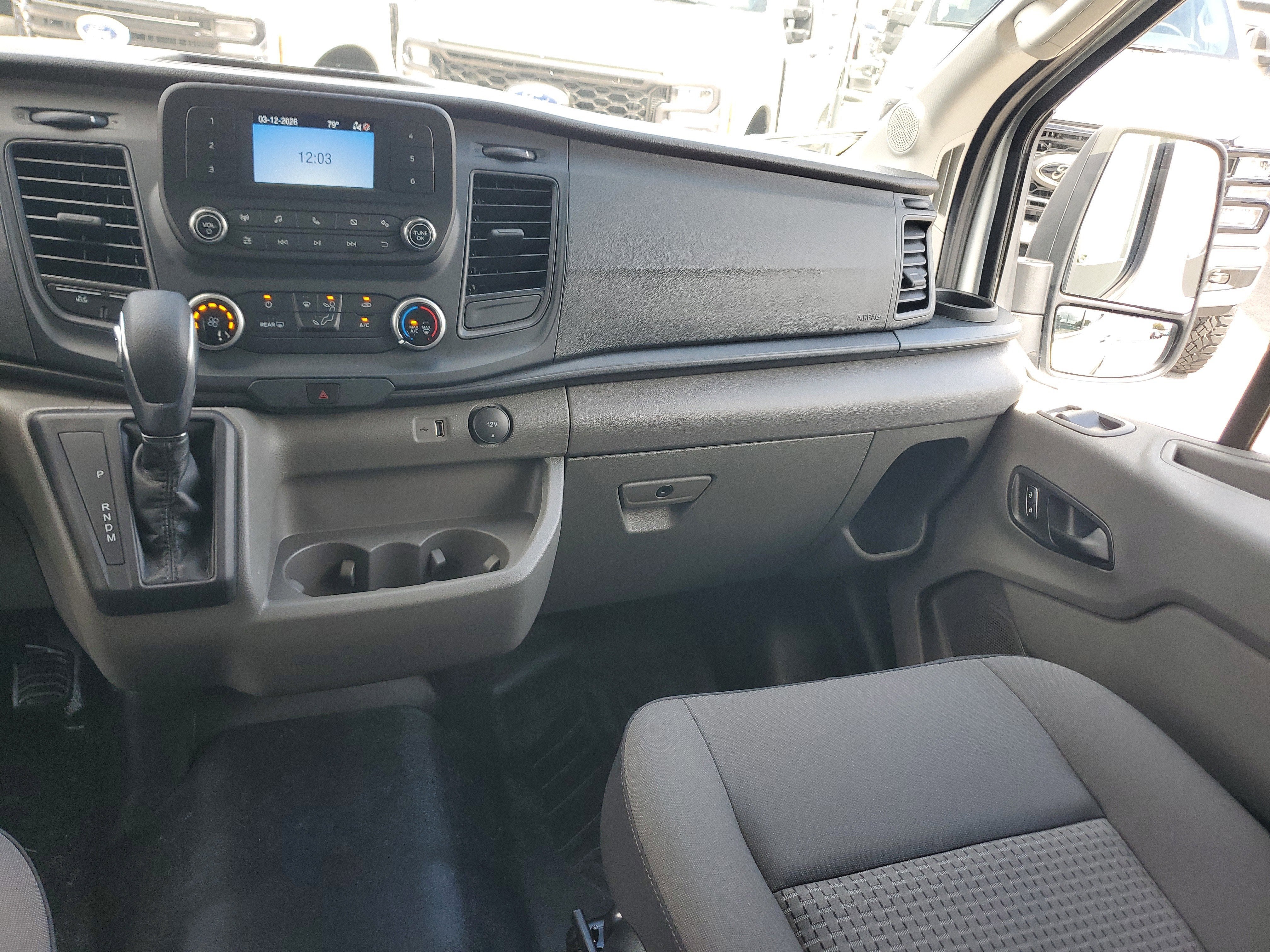 2025 Ford Transit Passenger Wagon XL