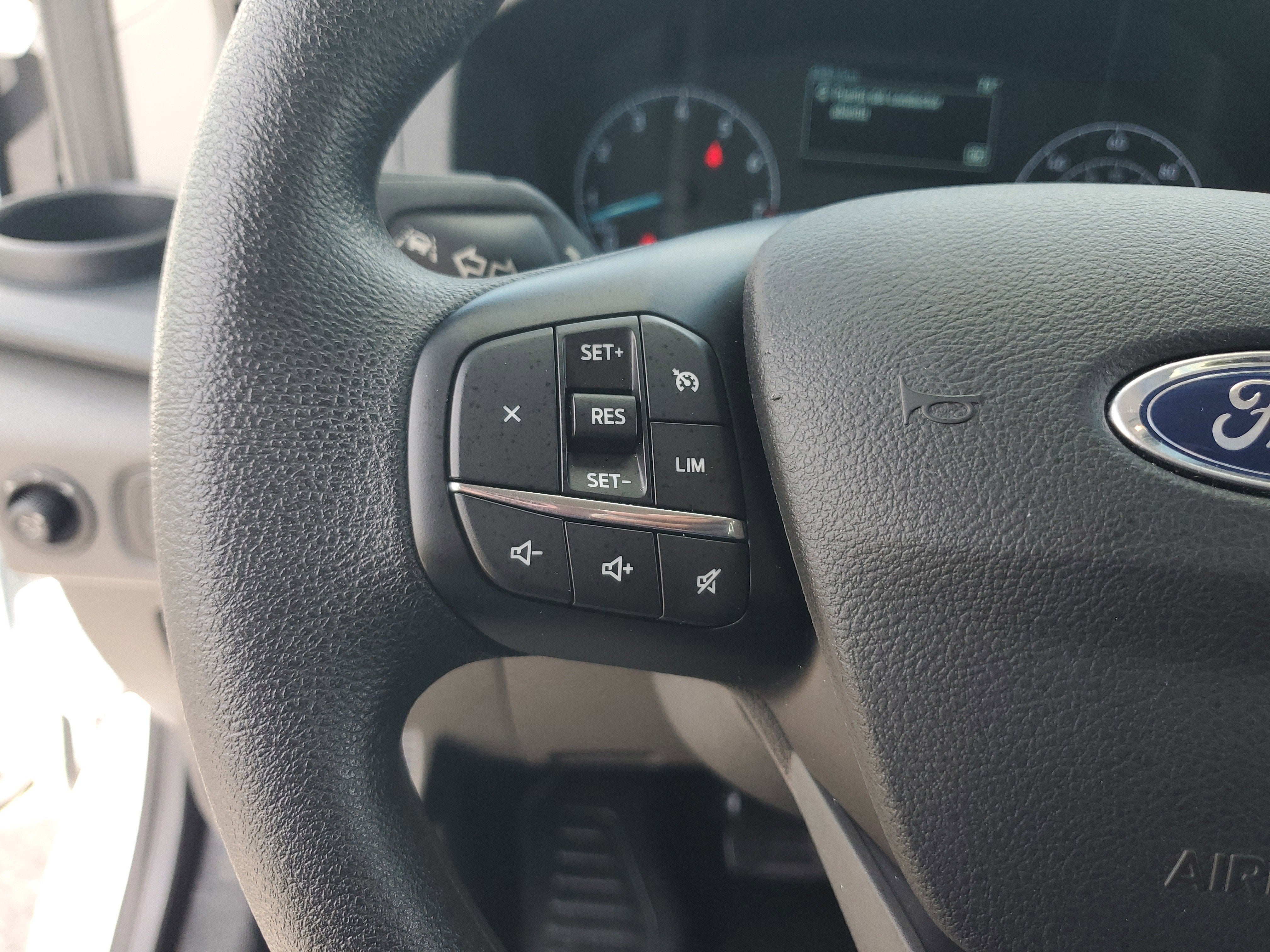 2025 Ford Transit Passenger Wagon XL