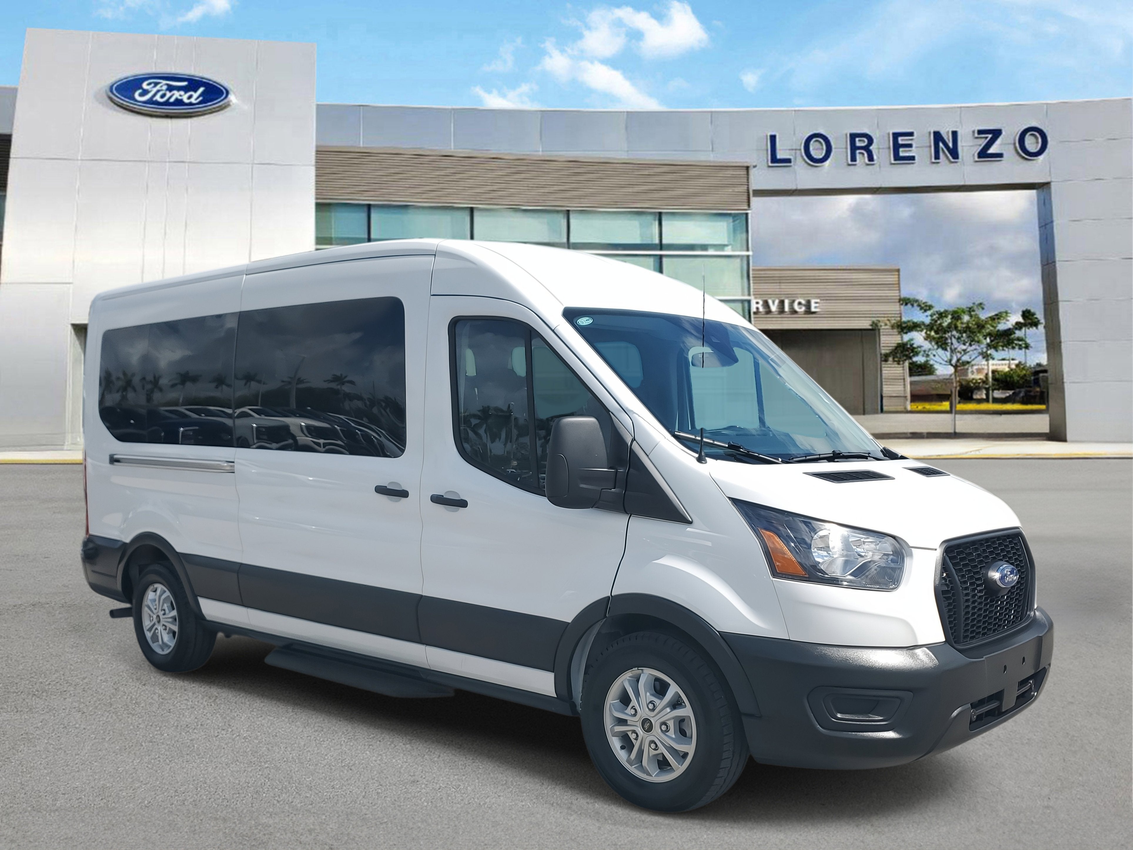 2025 Ford Transit Passenger Wagon XL