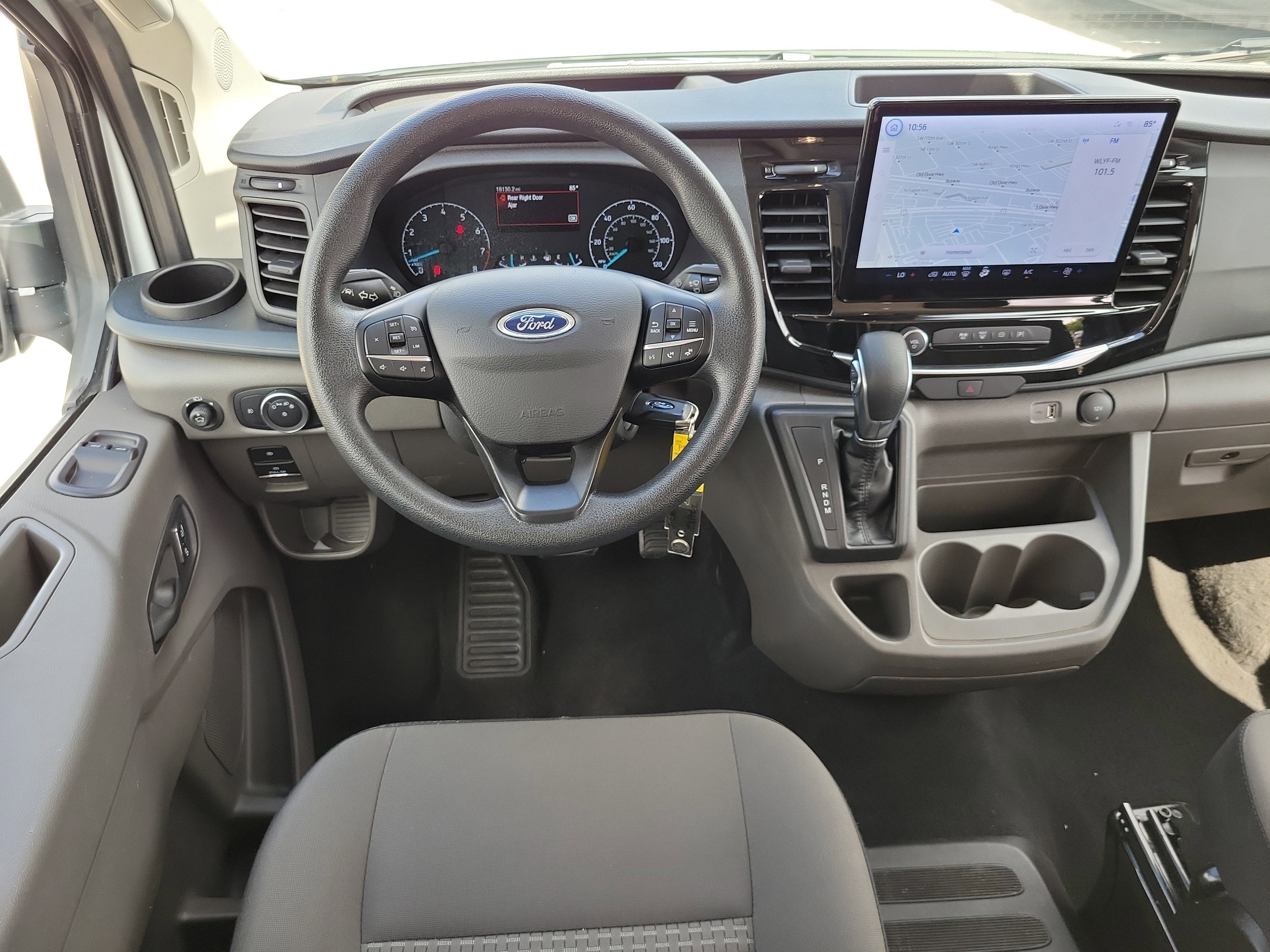 2025 Ford Transit Passenger Wagon XLT