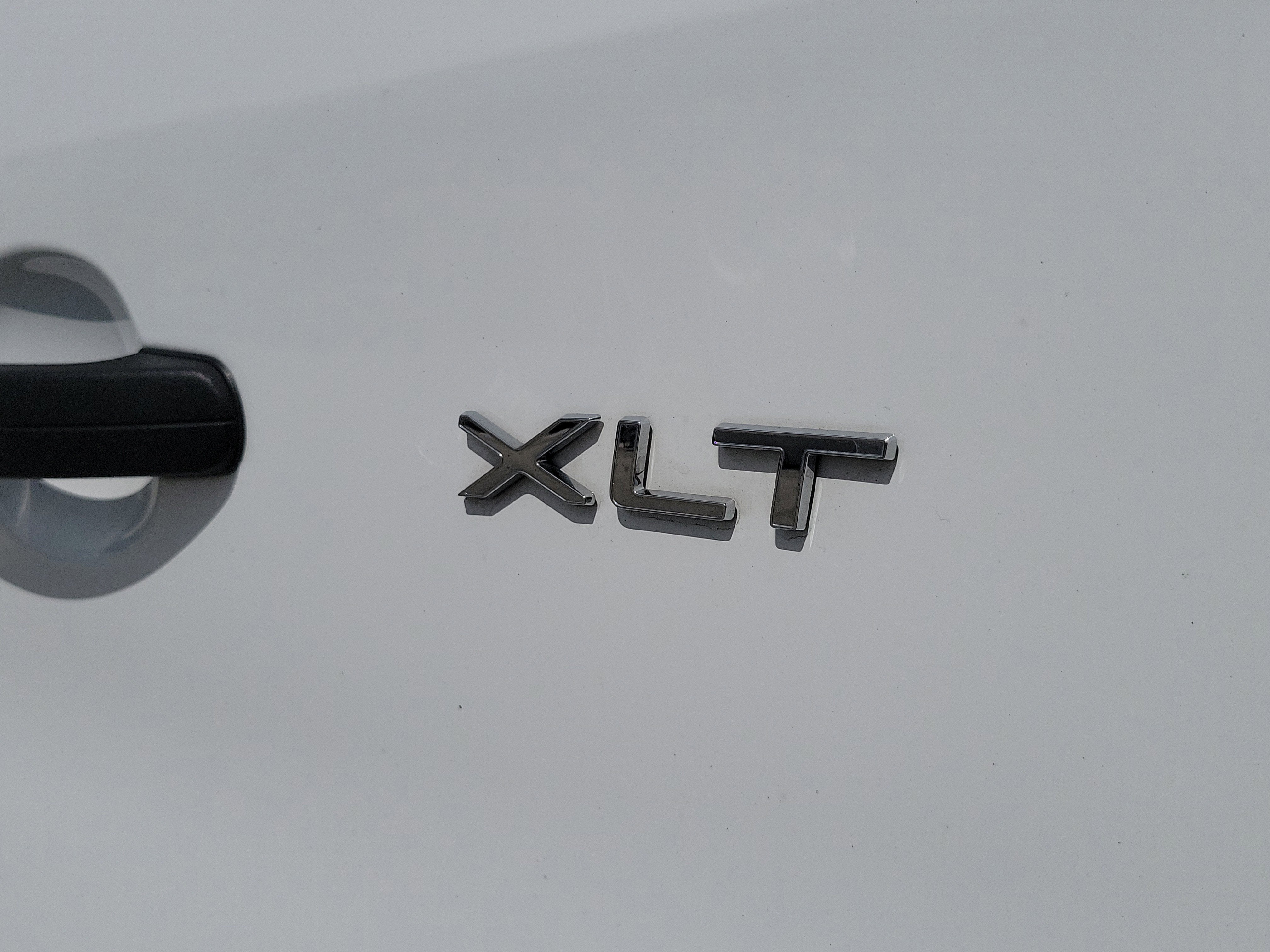 2025 Ford Transit Passenger Wagon XLT