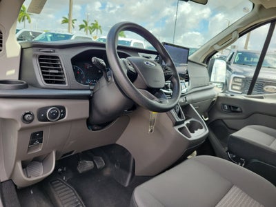 2025 Ford Transit Passenger Wagon XLT