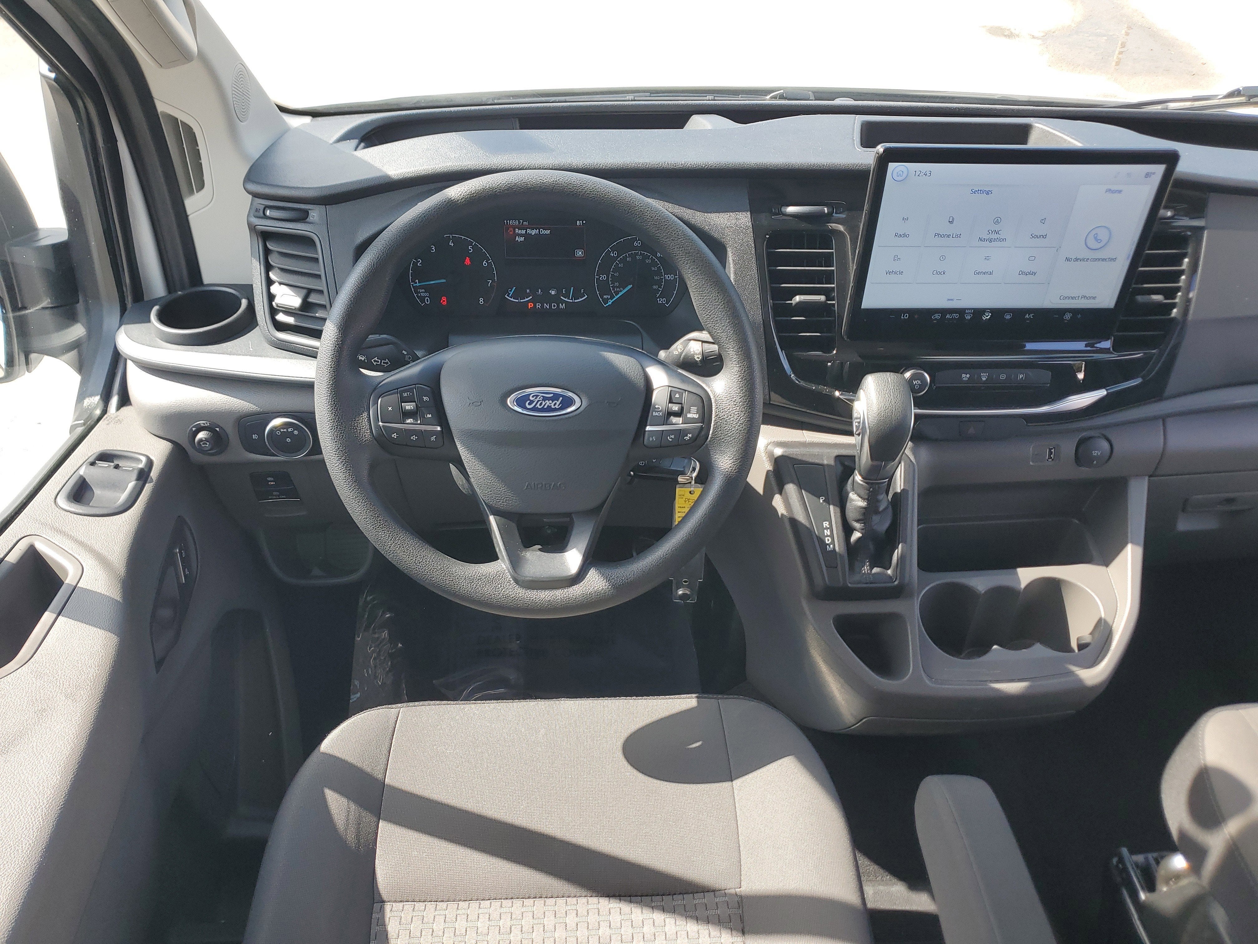 2024 Ford Transit Passenger Wagon XLT