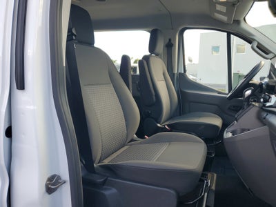 2024 Ford Transit Passenger Wagon XLT