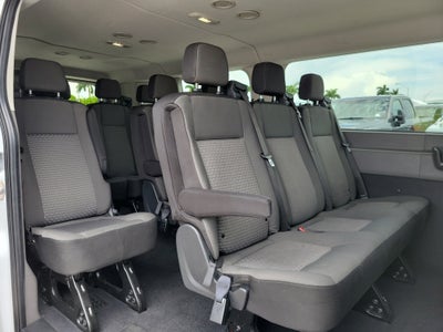2024 Ford Transit Passenger Wagon XLT