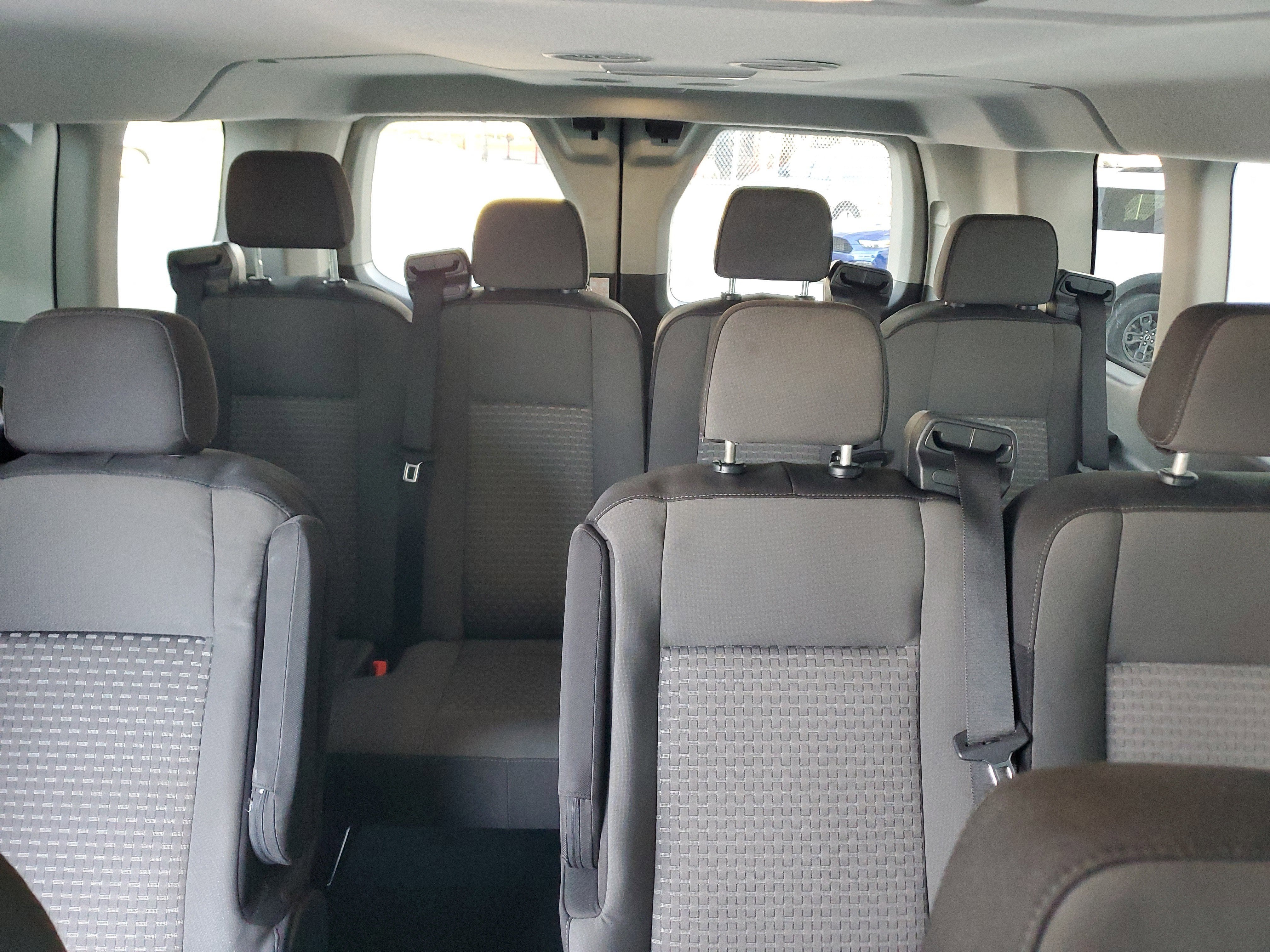 2023 Ford Transit Passenger Wagon XLT