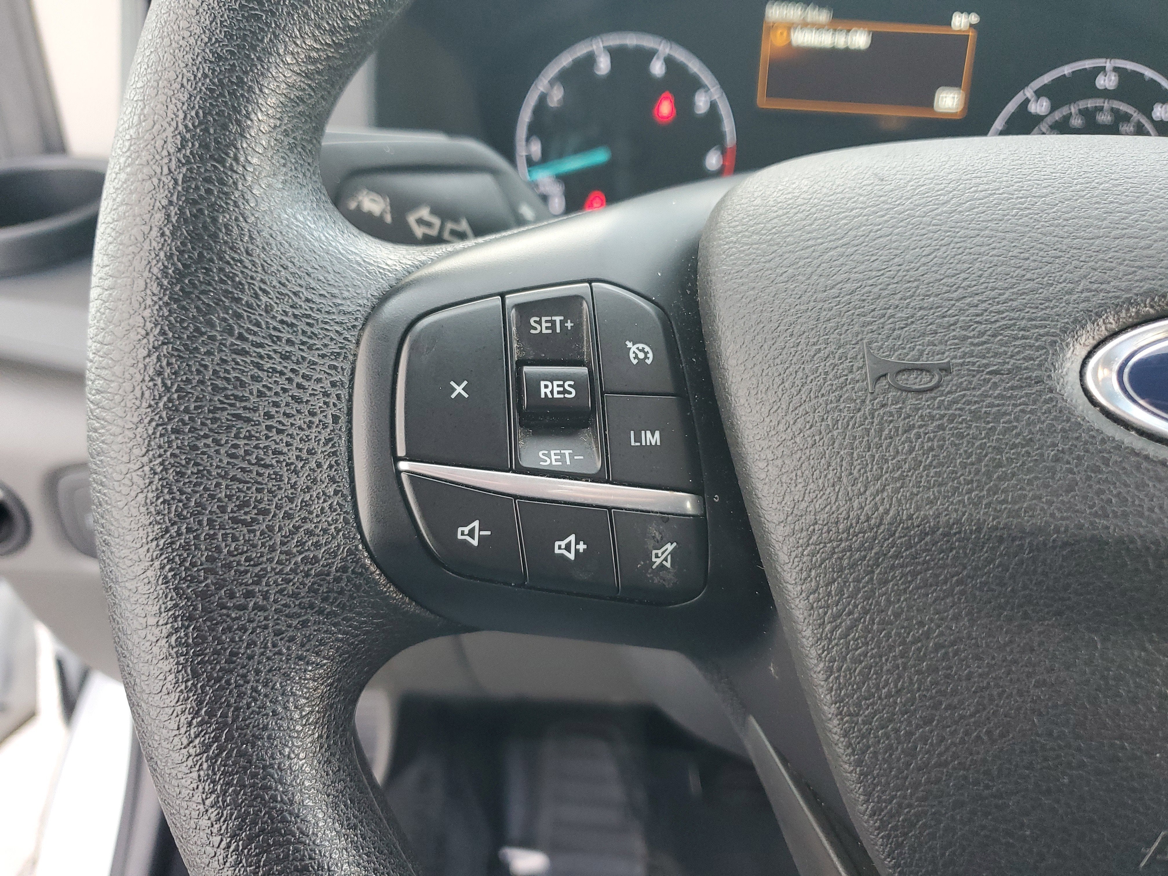 2023 Ford Transit Passenger Wagon XLT