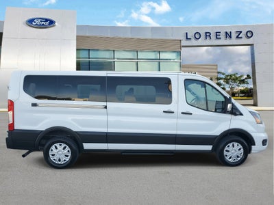2023 Ford Transit Passenger Wagon XLT