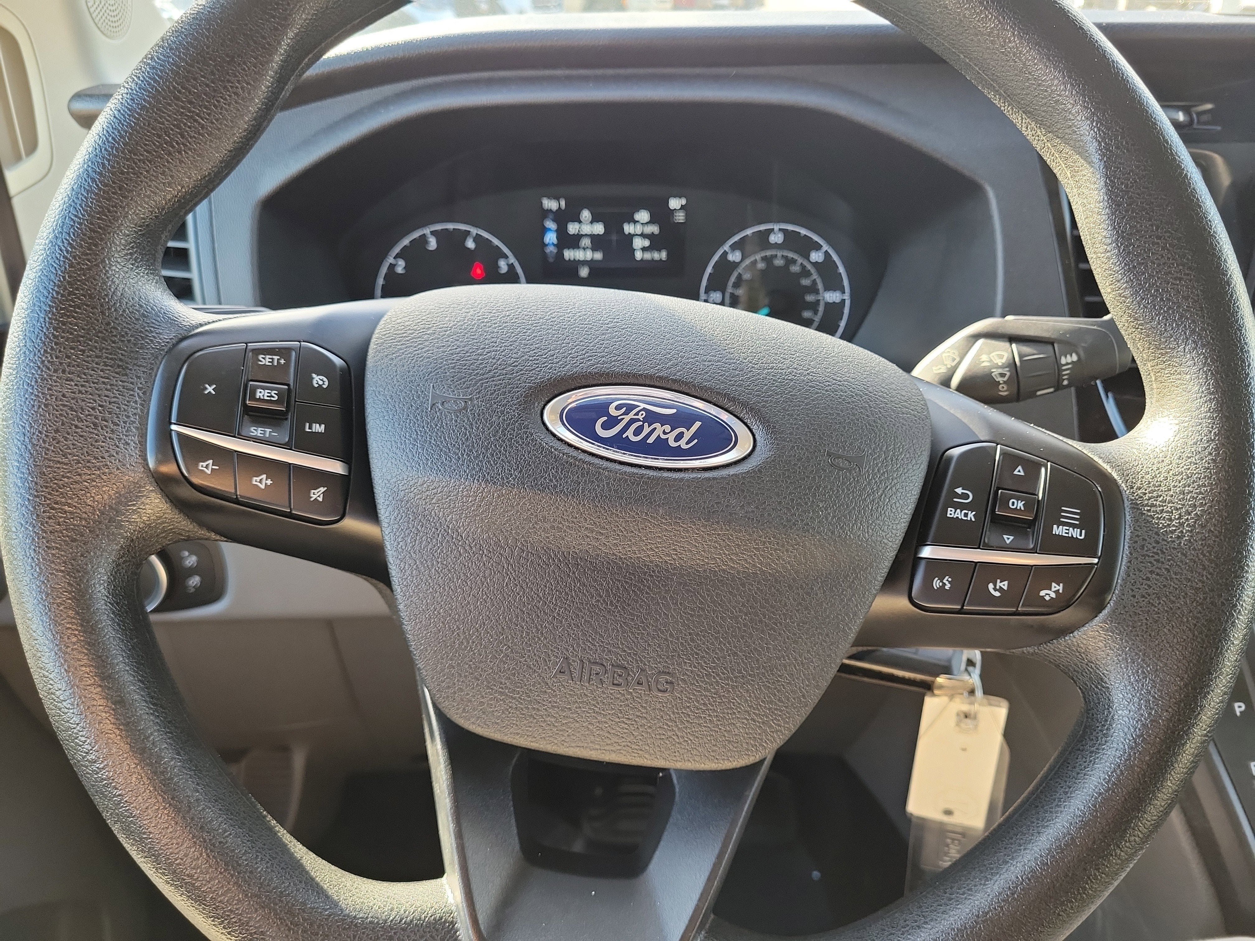 2023 Ford Transit Passenger Wagon XLT