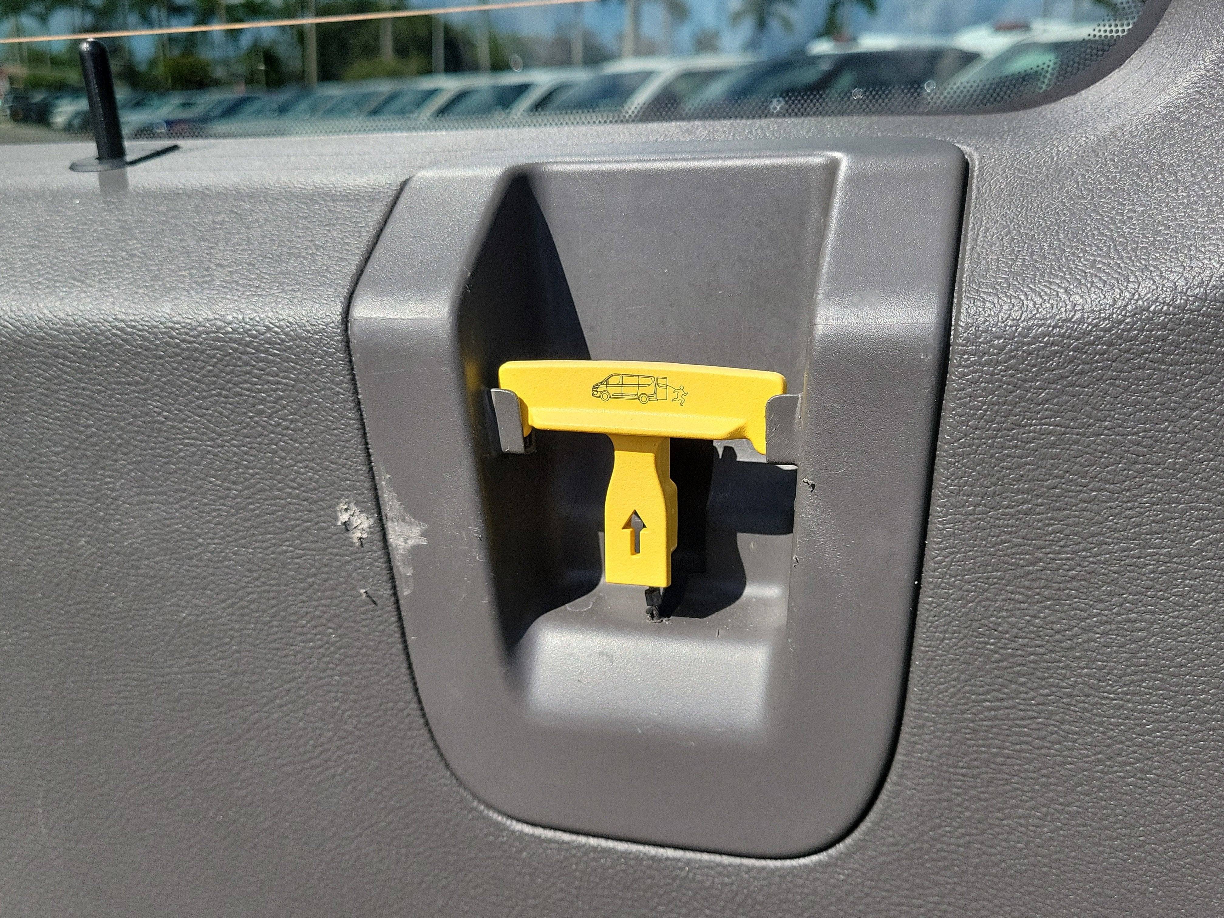 2023 Ford Transit Passenger Wagon XLT