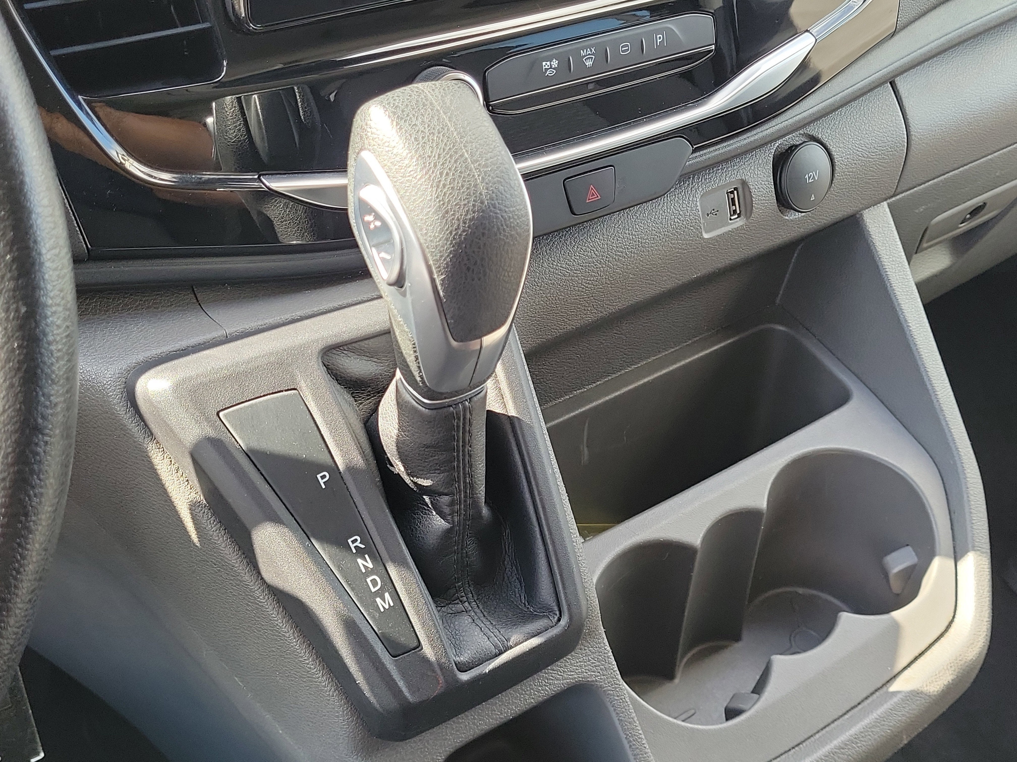 2023 Ford Transit Passenger Wagon XLT