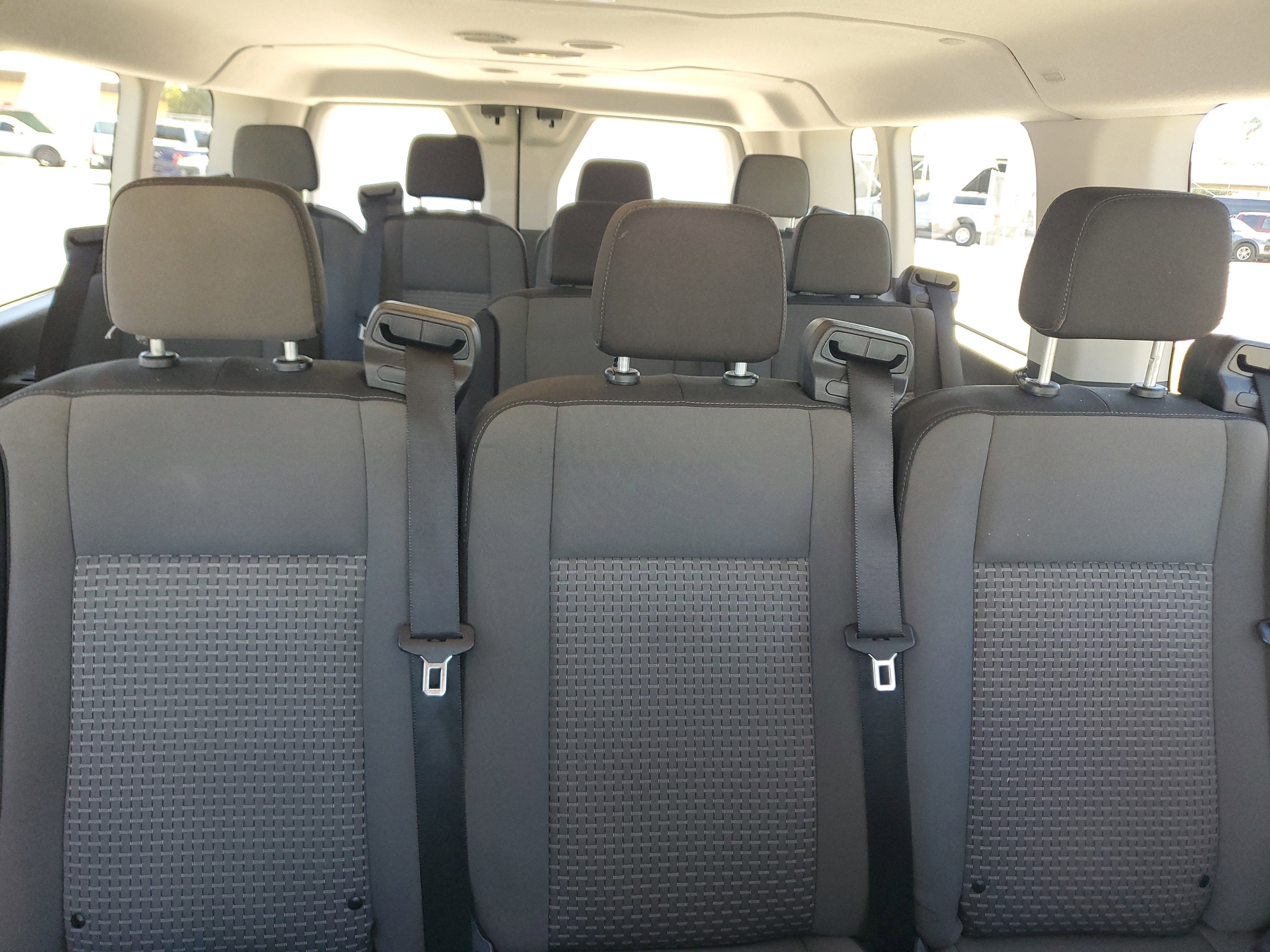 2024 Ford Transit Passenger Wagon XLT