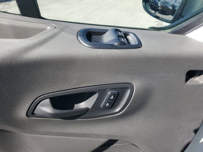 2024 Ford Transit Passenger Wagon XLT