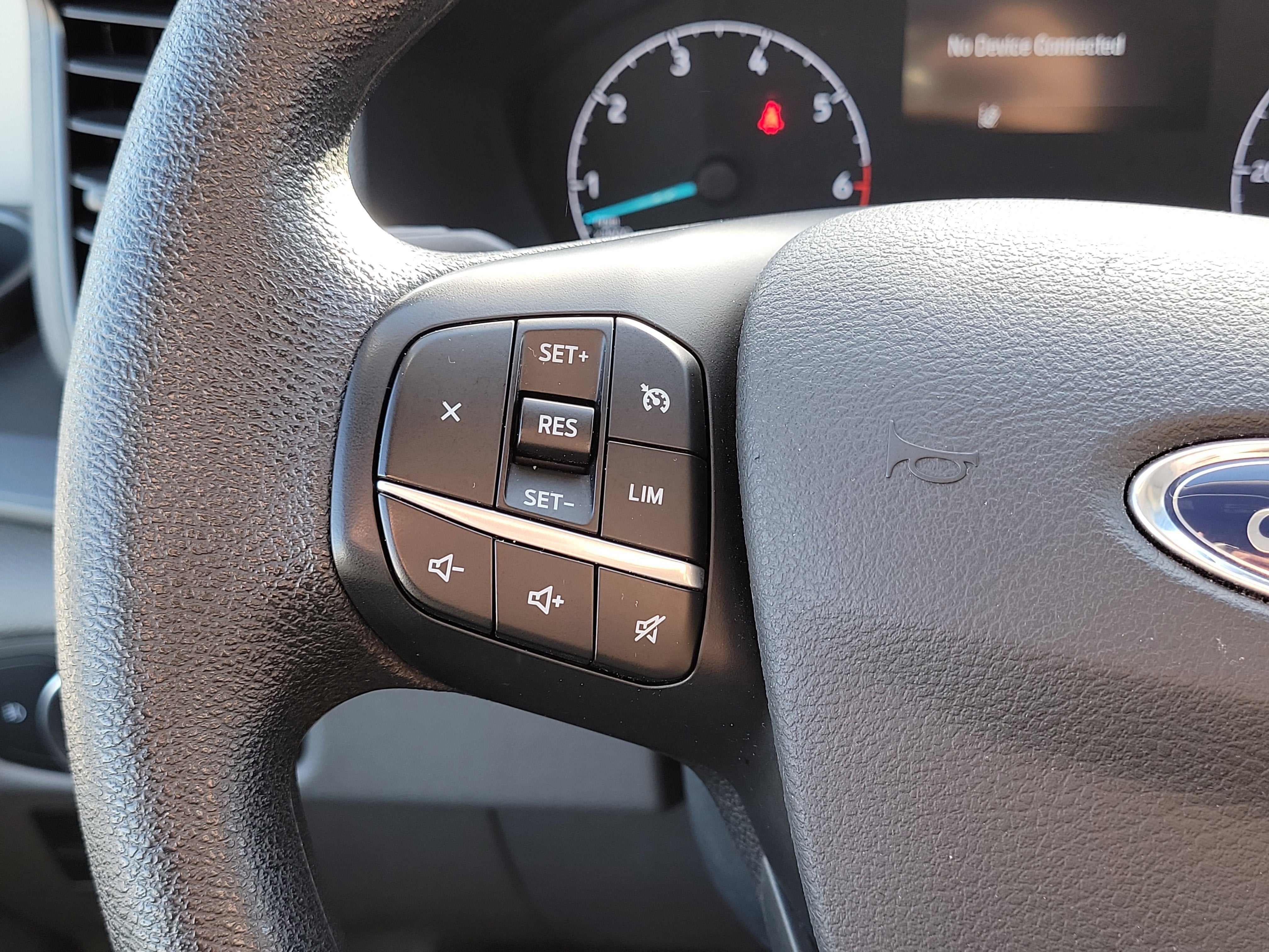 2023 Ford Transit Passenger Wagon XLT