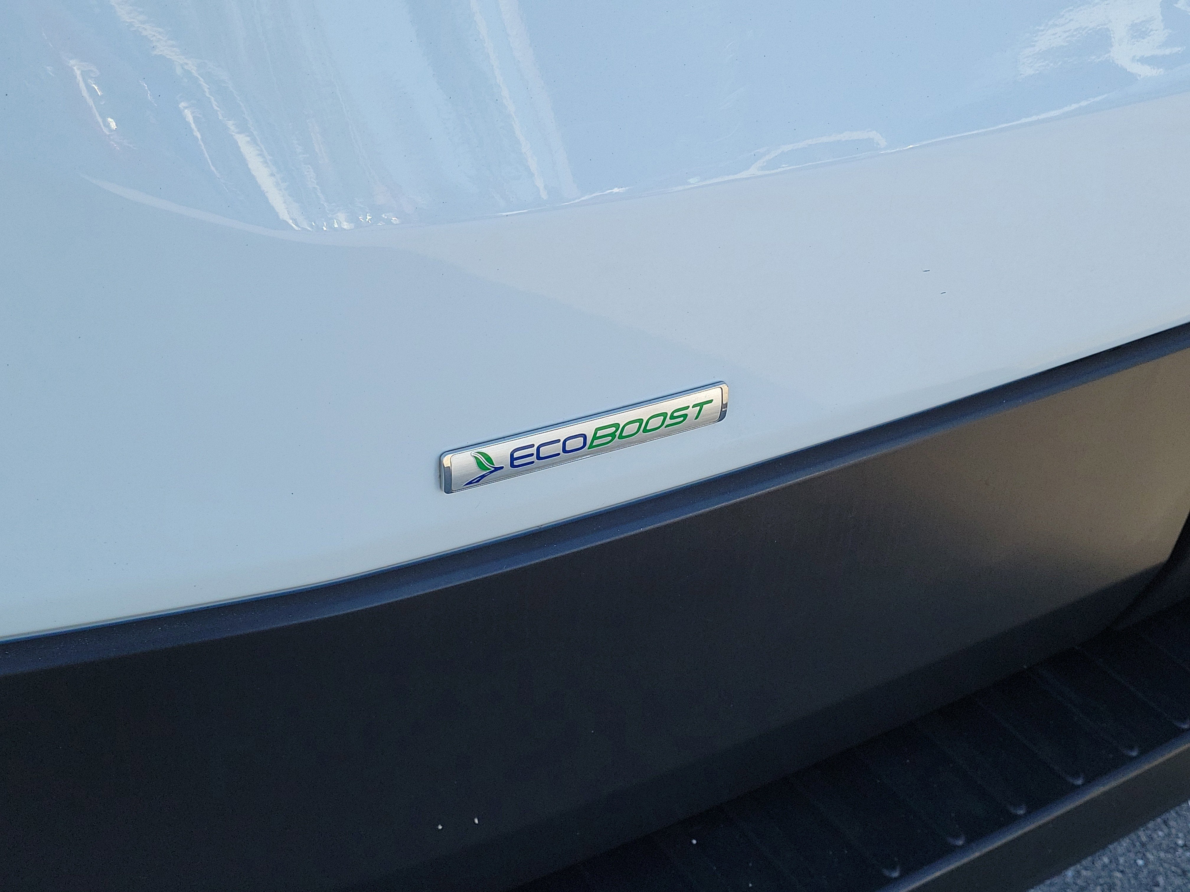 2023 Ford Transit Passenger Wagon XLT