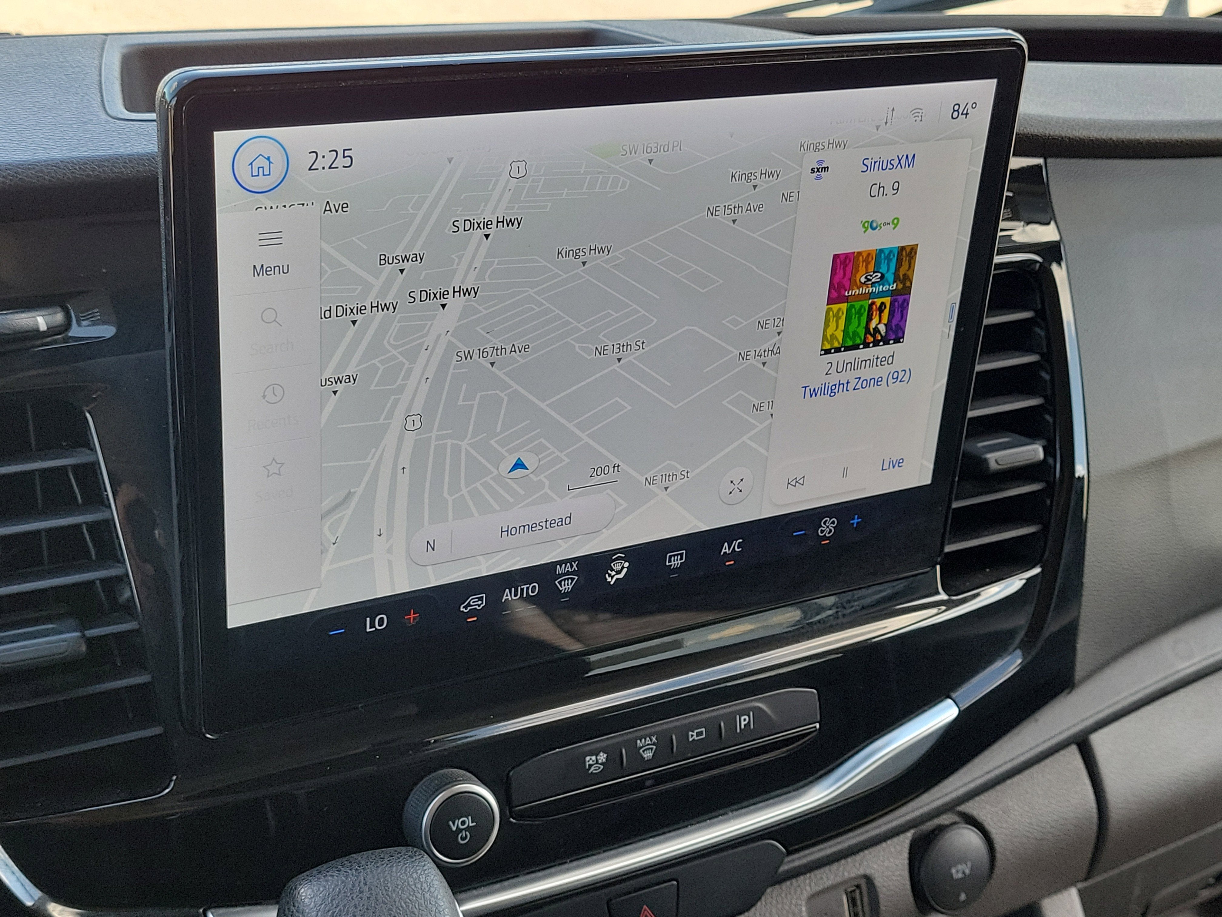 2023 Ford Transit Passenger Wagon XLT