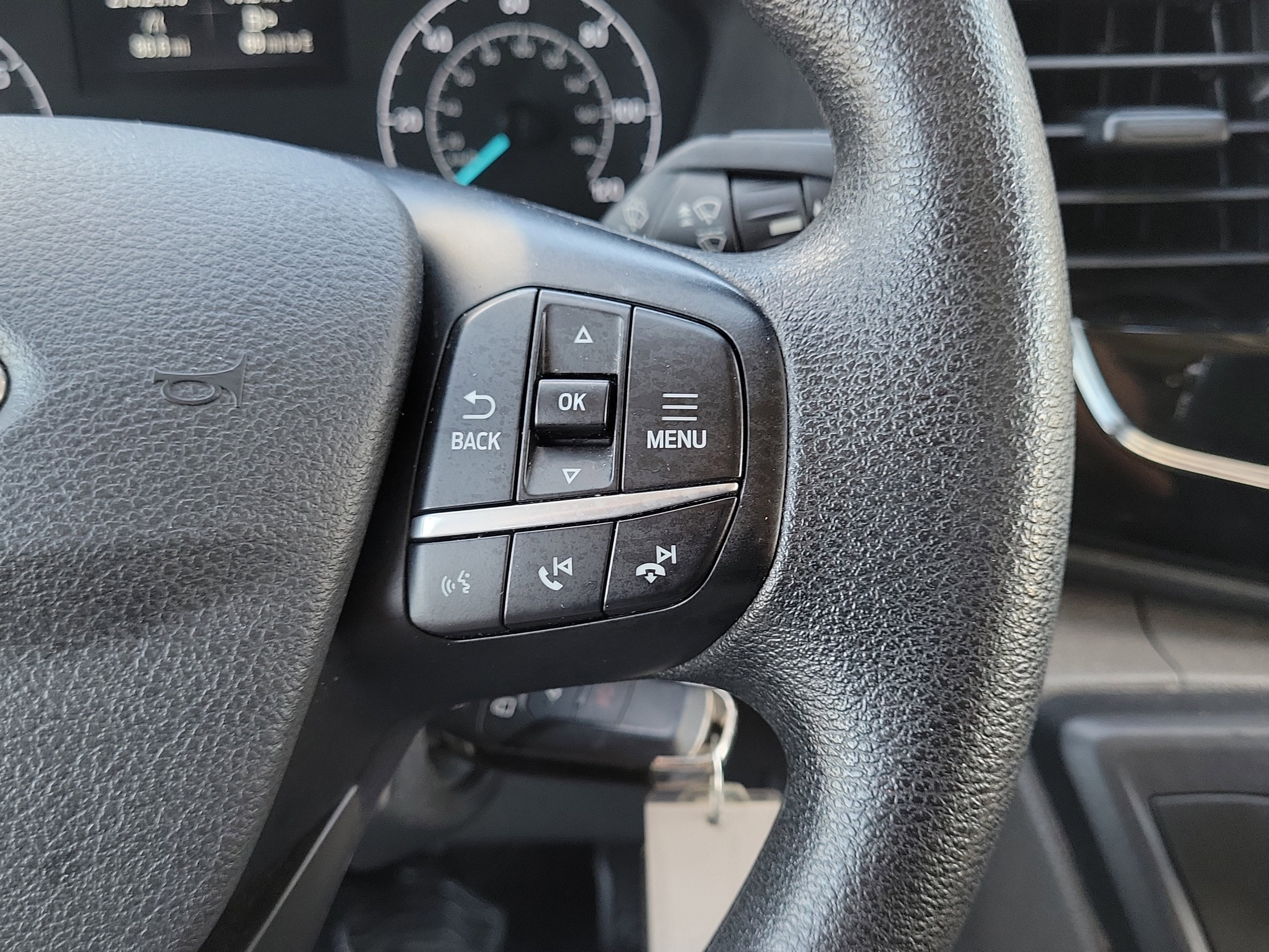 2023 Ford Transit Passenger Wagon XLT