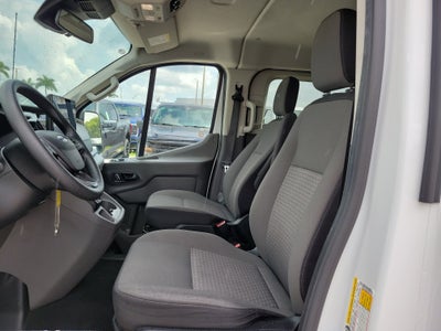 2024 Ford Transit Passenger Wagon XLT